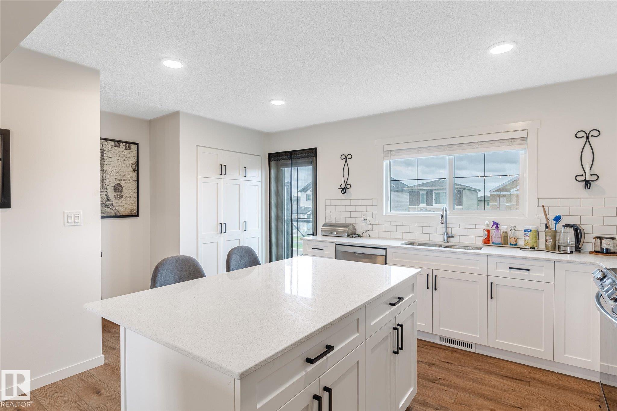 Photo 16 at 1221 Mcleod Avenue, Easton, Spruce Grove