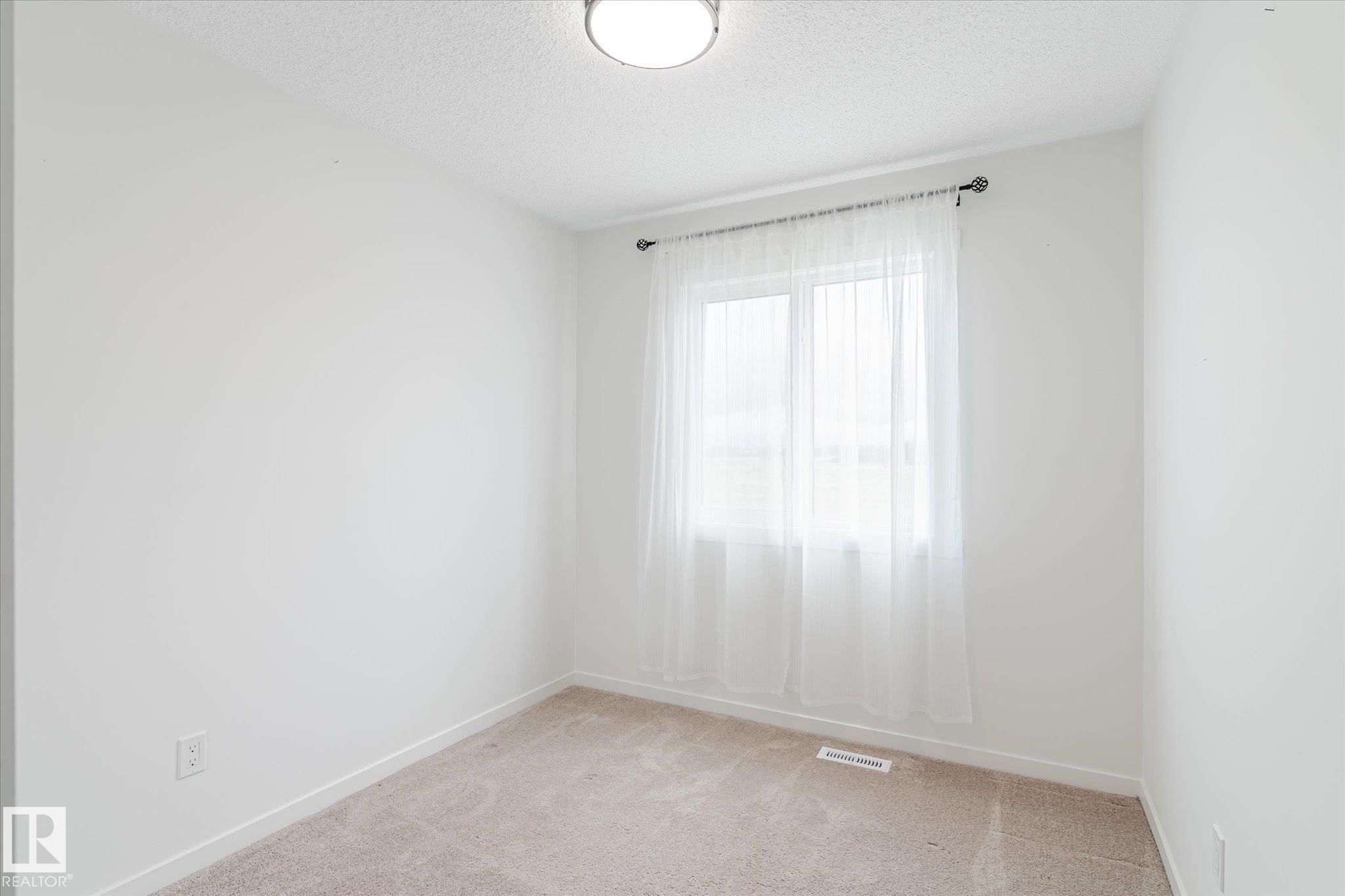 Photo 26 at 1221 Mcleod Avenue, Easton, Spruce Grove