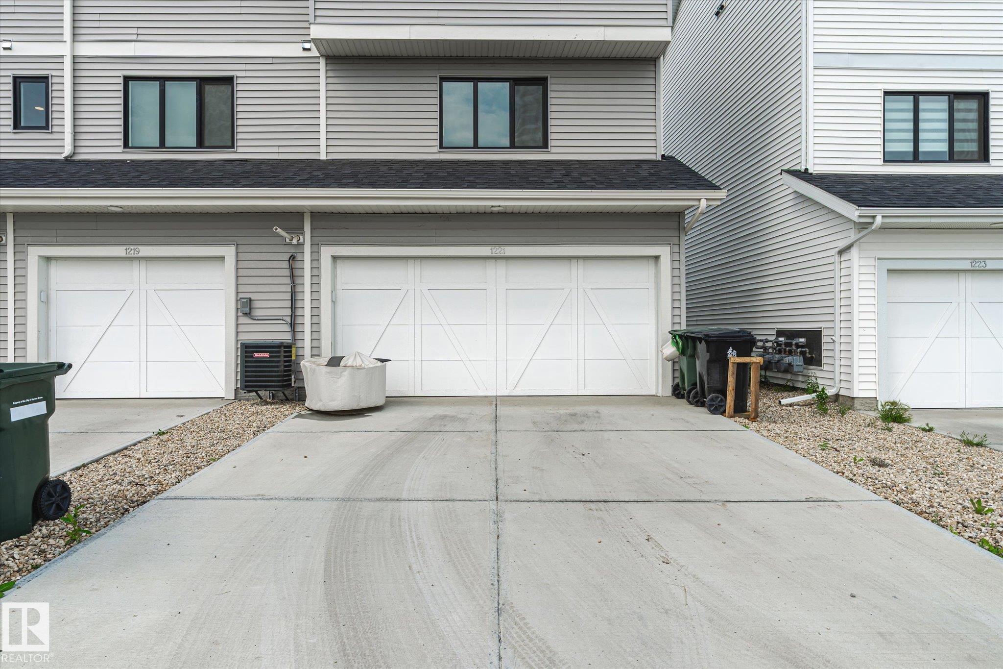 Photo 37 at 1221 Mcleod Avenue, Easton, Spruce Grove