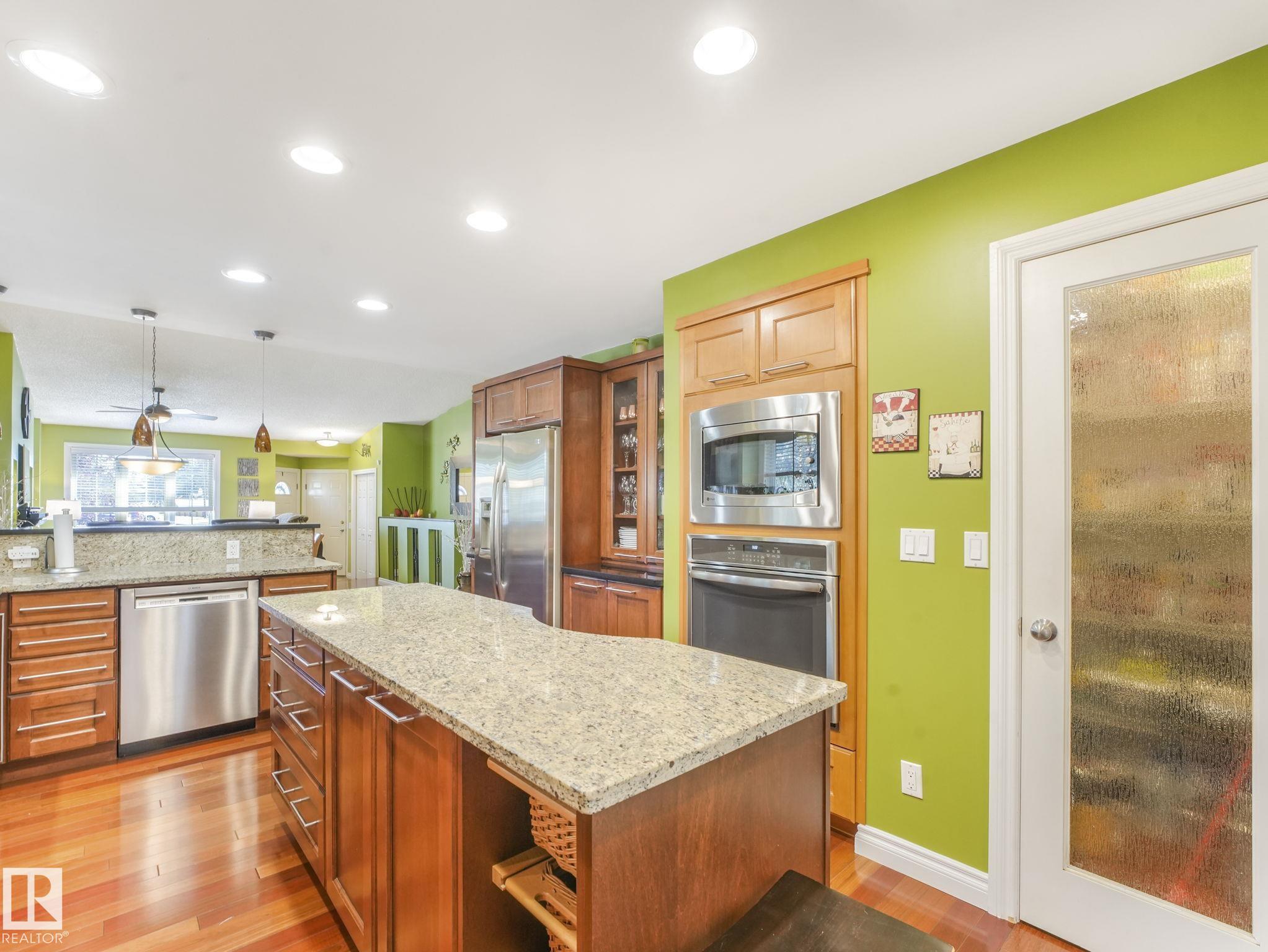 Photo 14 at 119 Deer Ridge Drive, Deer Ridge, St. Albert