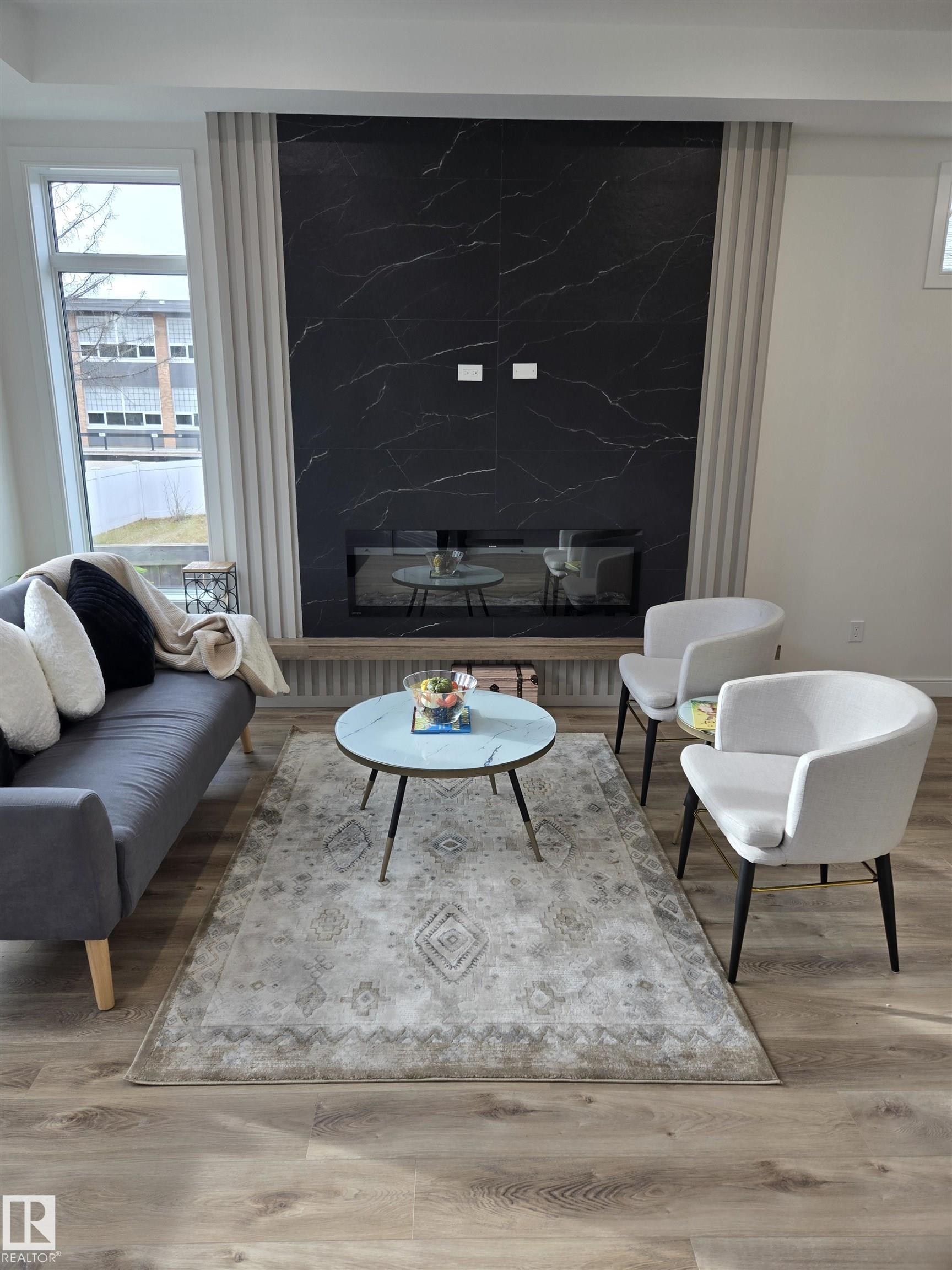 Picture for 7942 89 AV NW