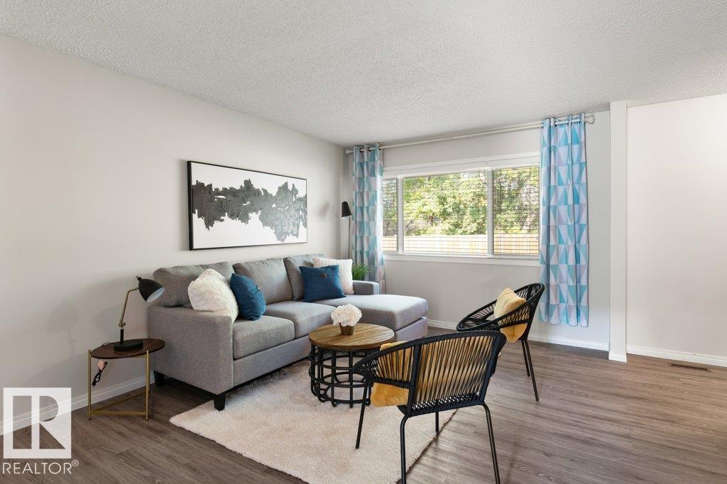 Photo 3 at 14 Walden Park, Woodlands, St. Albert