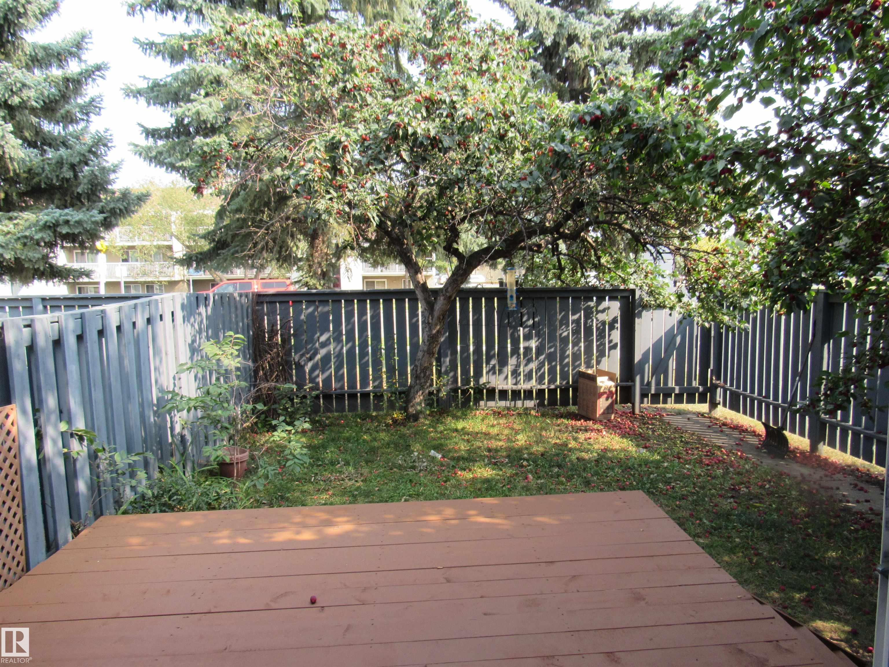 Photo 37 at 69 - 6220 172 Street NW, Callingwood South, Edmonton