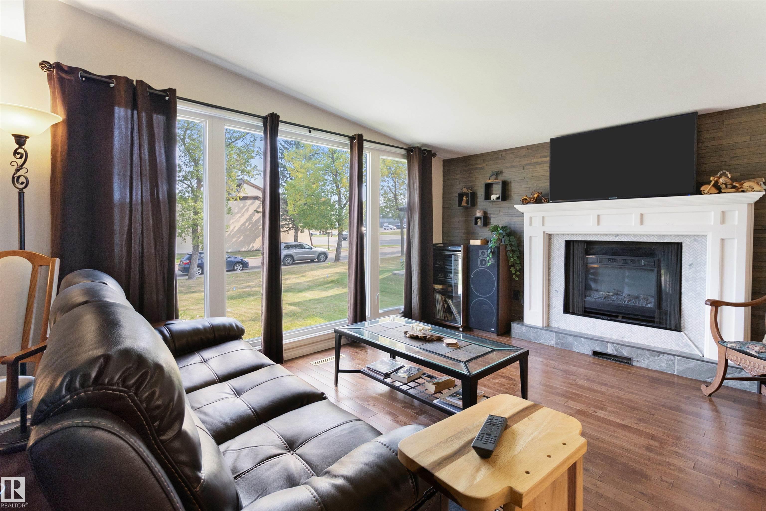 Photo 4 at 61 Spruce Avenue, Sherwood Heights, Sherwood Park