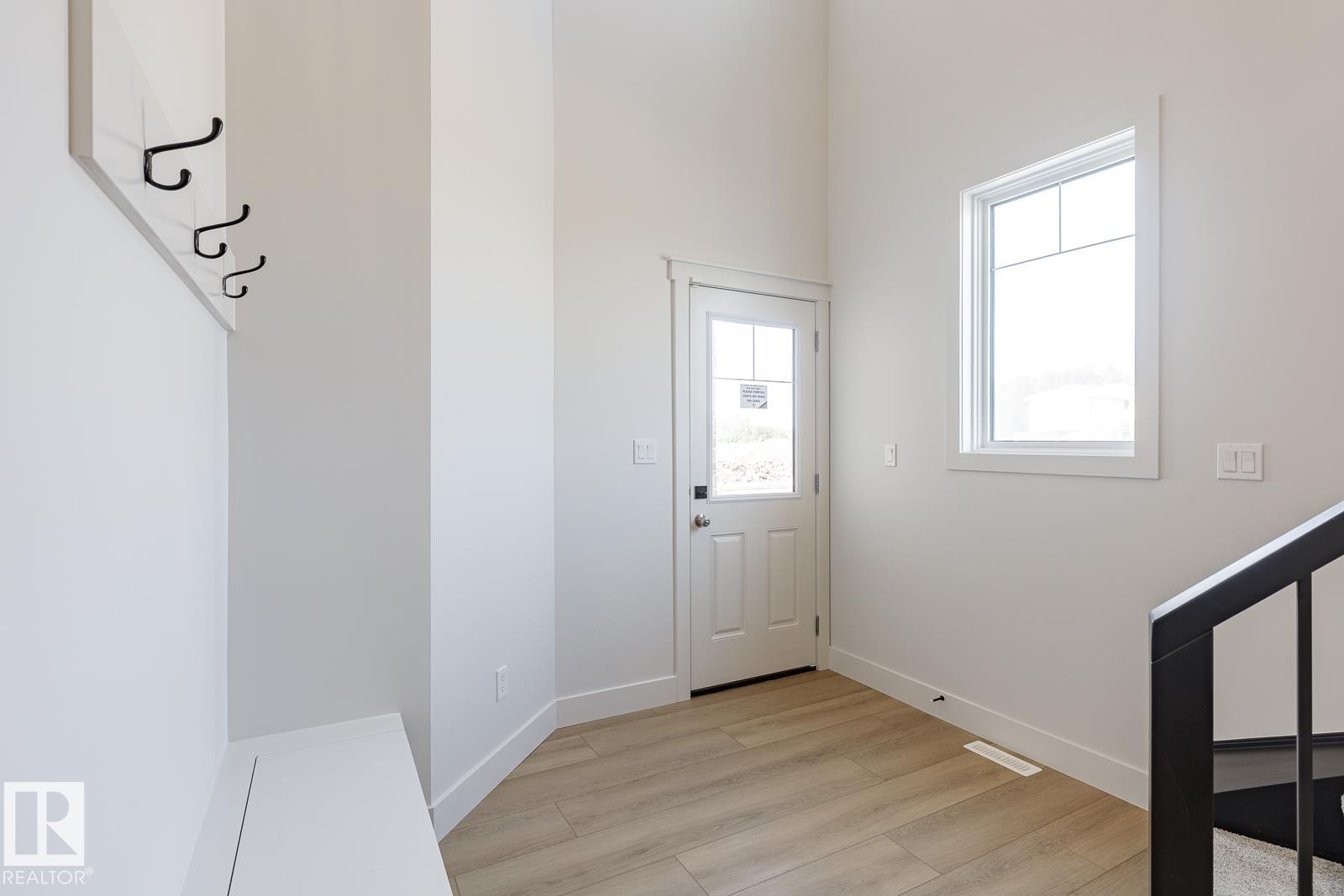 Photo 4 at 13113 212a Street NW, Trumpeter Area, Edmonton