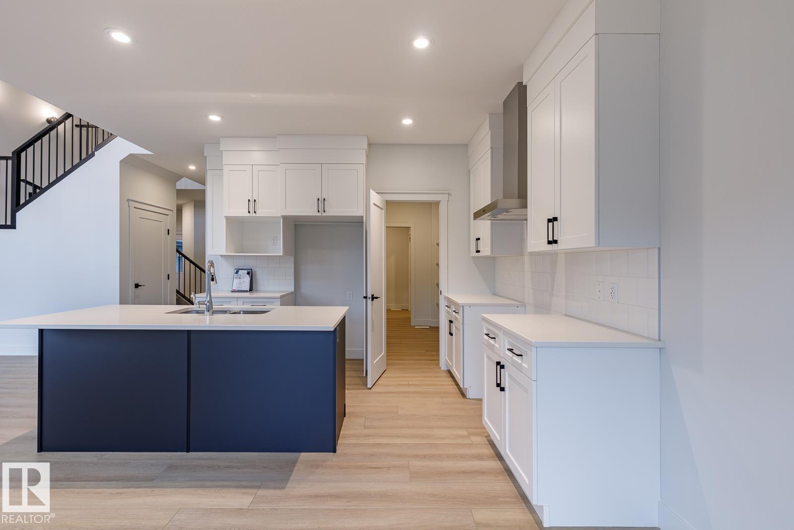 Photo 11 at 13039 212 Street NW, Trumpeter Area, Edmonton