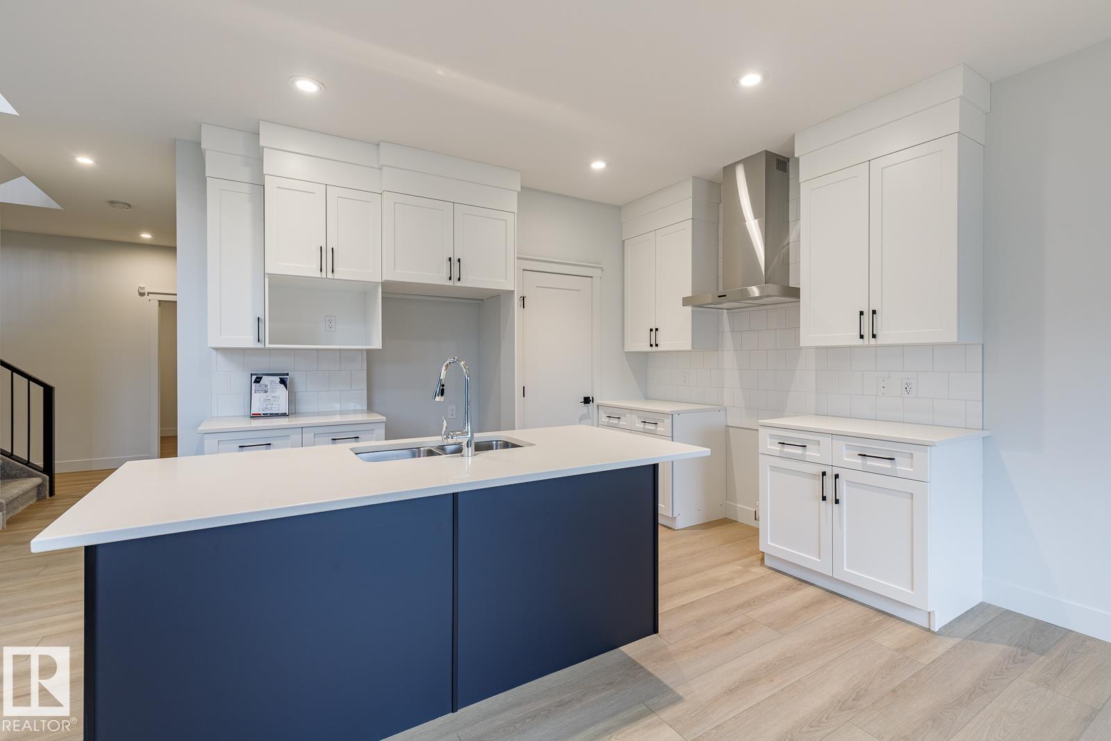 Photo 13 at 13039 212 Street NW, Trumpeter Area, Edmonton