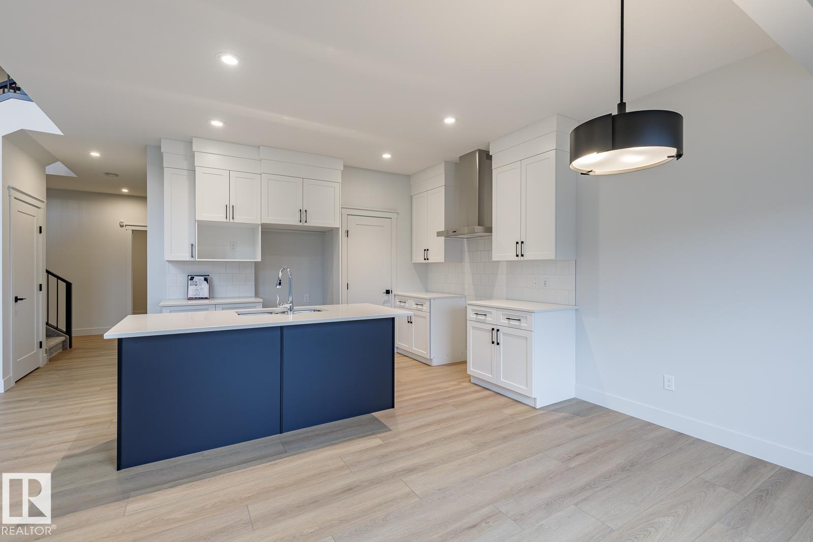 Photo 16 at 13039 212 Street NW, Trumpeter Area, Edmonton