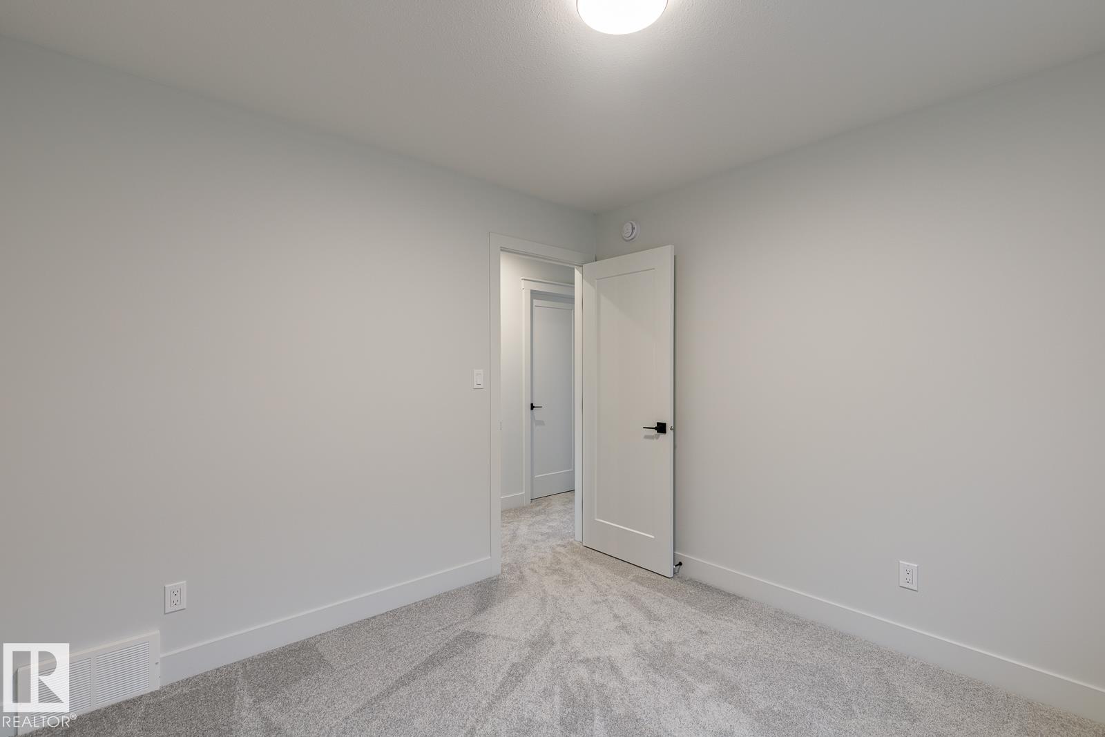 Photo 34 at 13039 212 Street NW, Trumpeter Area, Edmonton