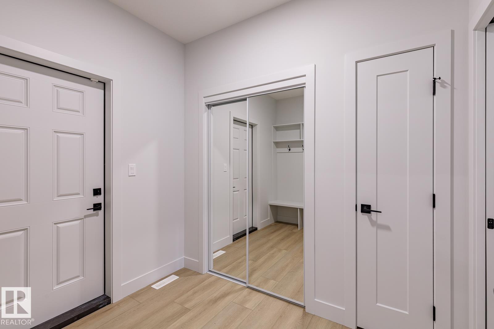 Photo 8 at 13039 212 Street NW, Trumpeter Area, Edmonton