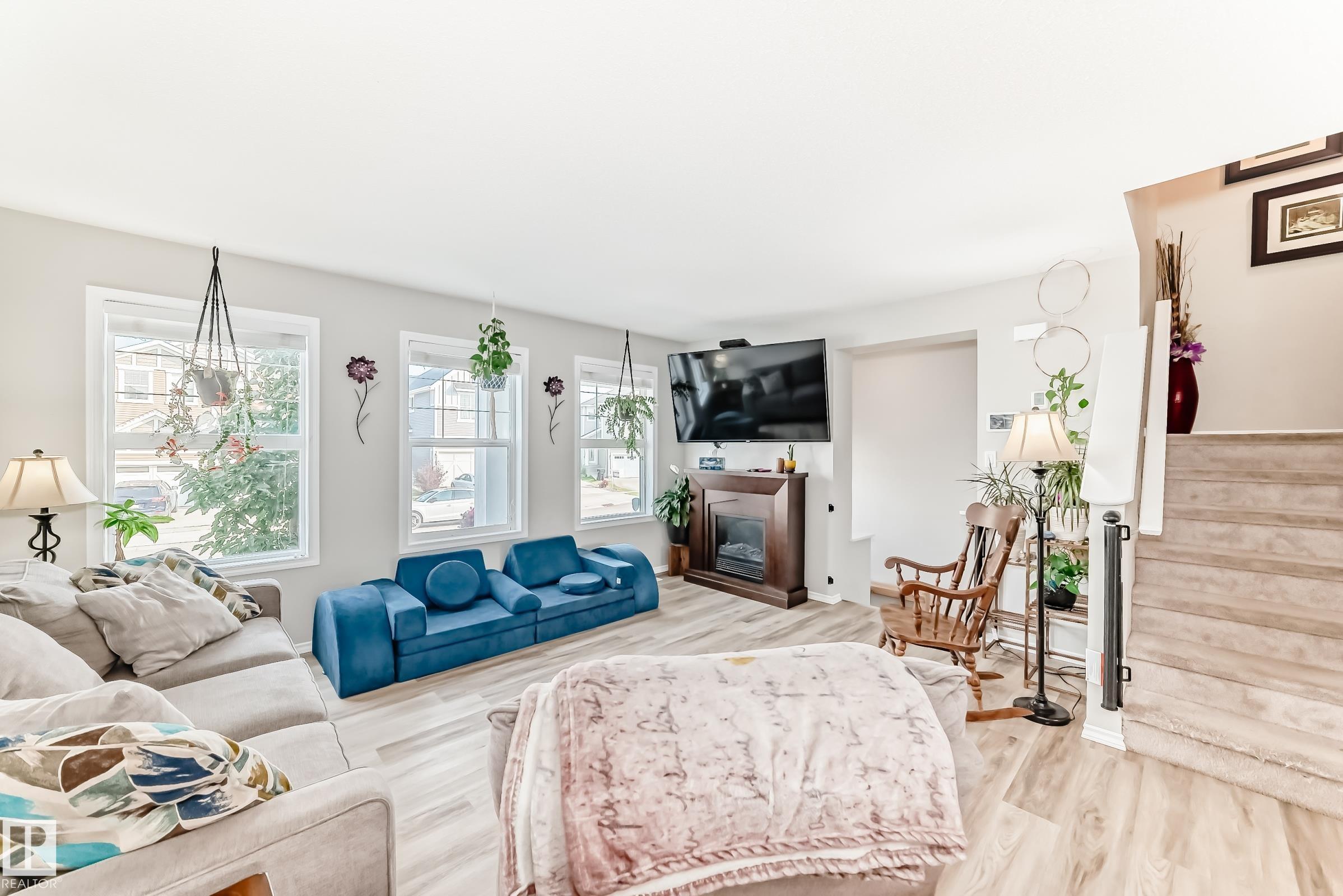 Photo 17 at 398 Simmonds Way, Southfork, Leduc