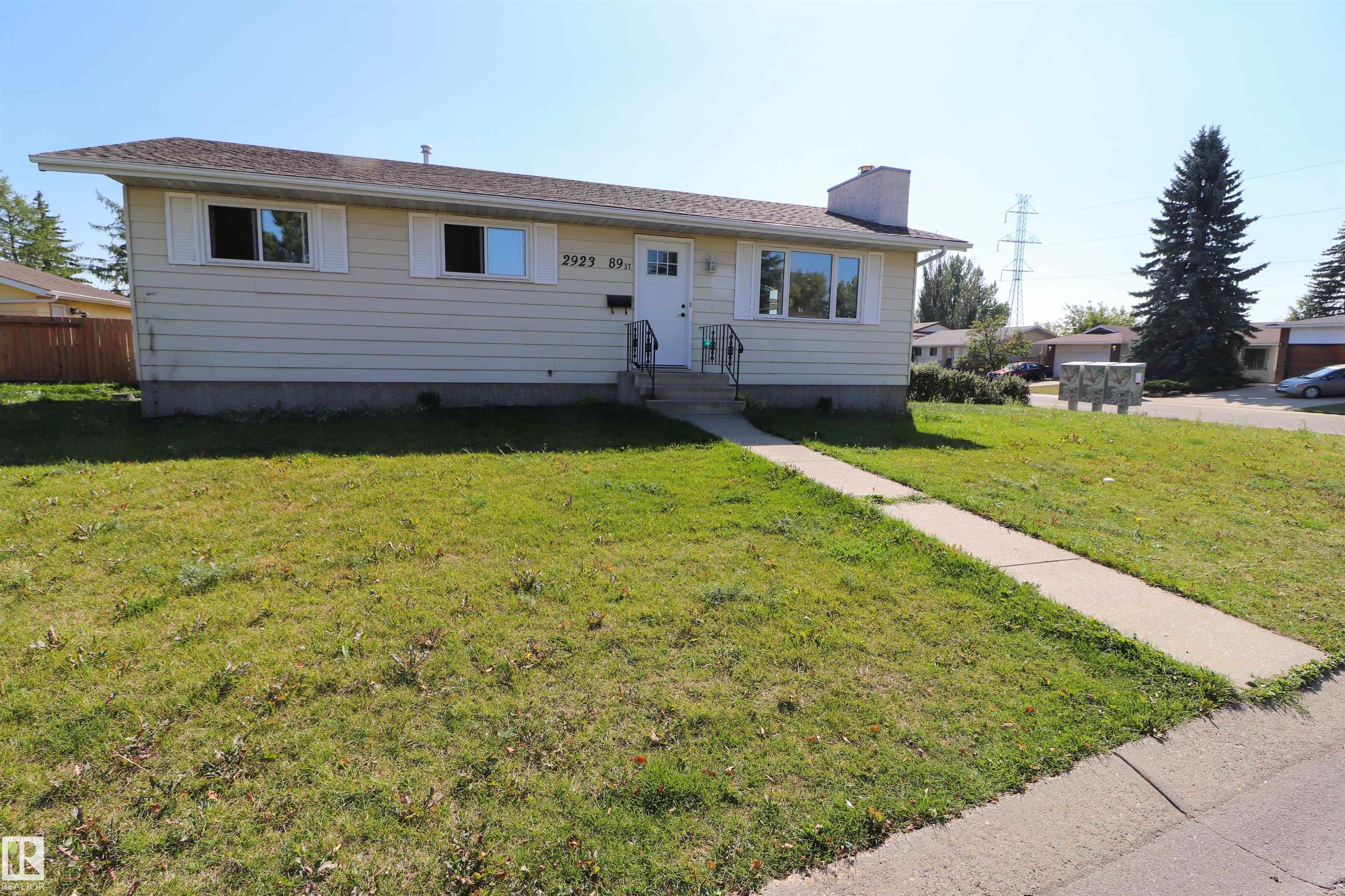 2923 89 Street NW, Tipaskan, Edmonton 