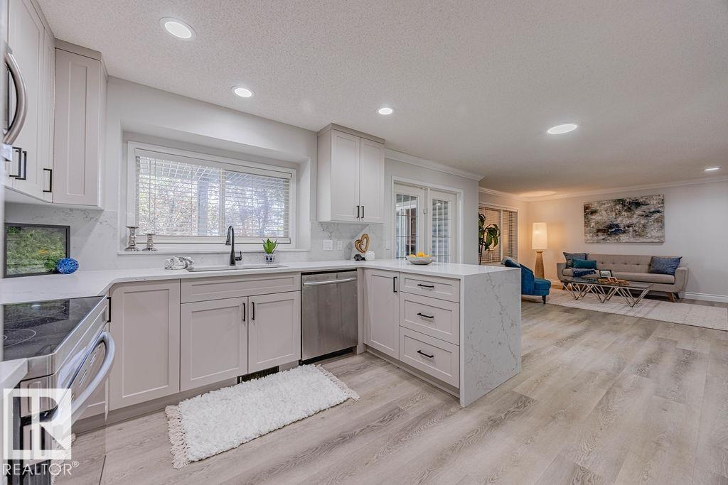 Photo 22 at 10 Oriole Court, Oakmont, St. Albert