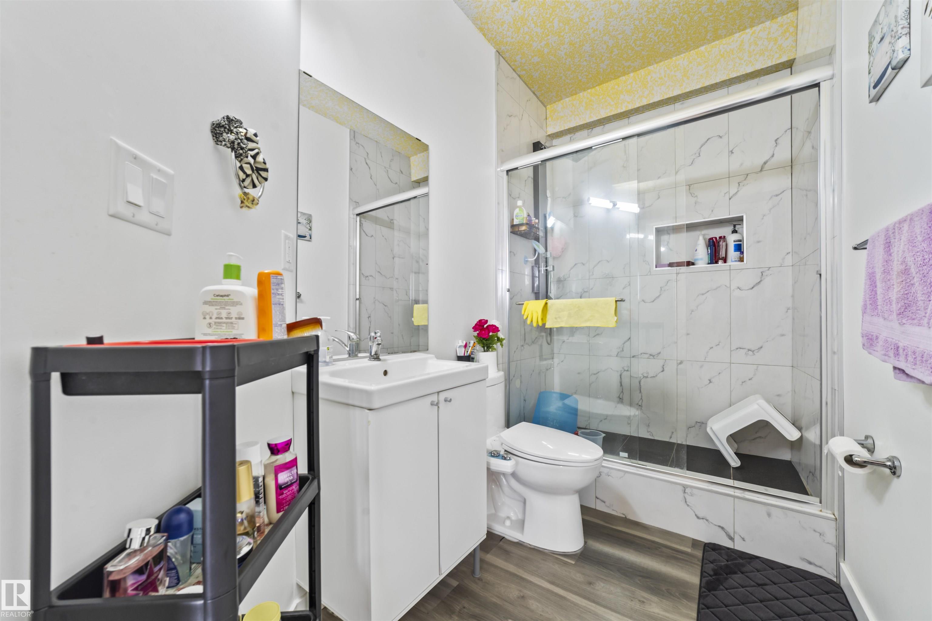 Photo 46 at 3909 49 Avenue, Forest Heights, Beaumont