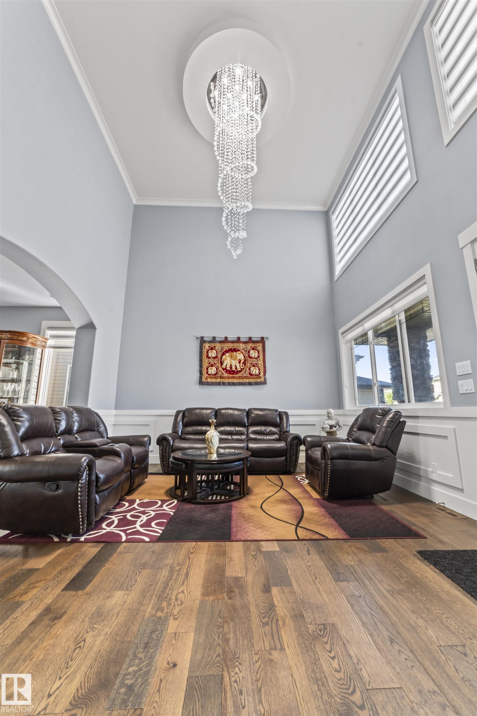 Photo 8 at 3909 49 Avenue, Forest Heights, Beaumont