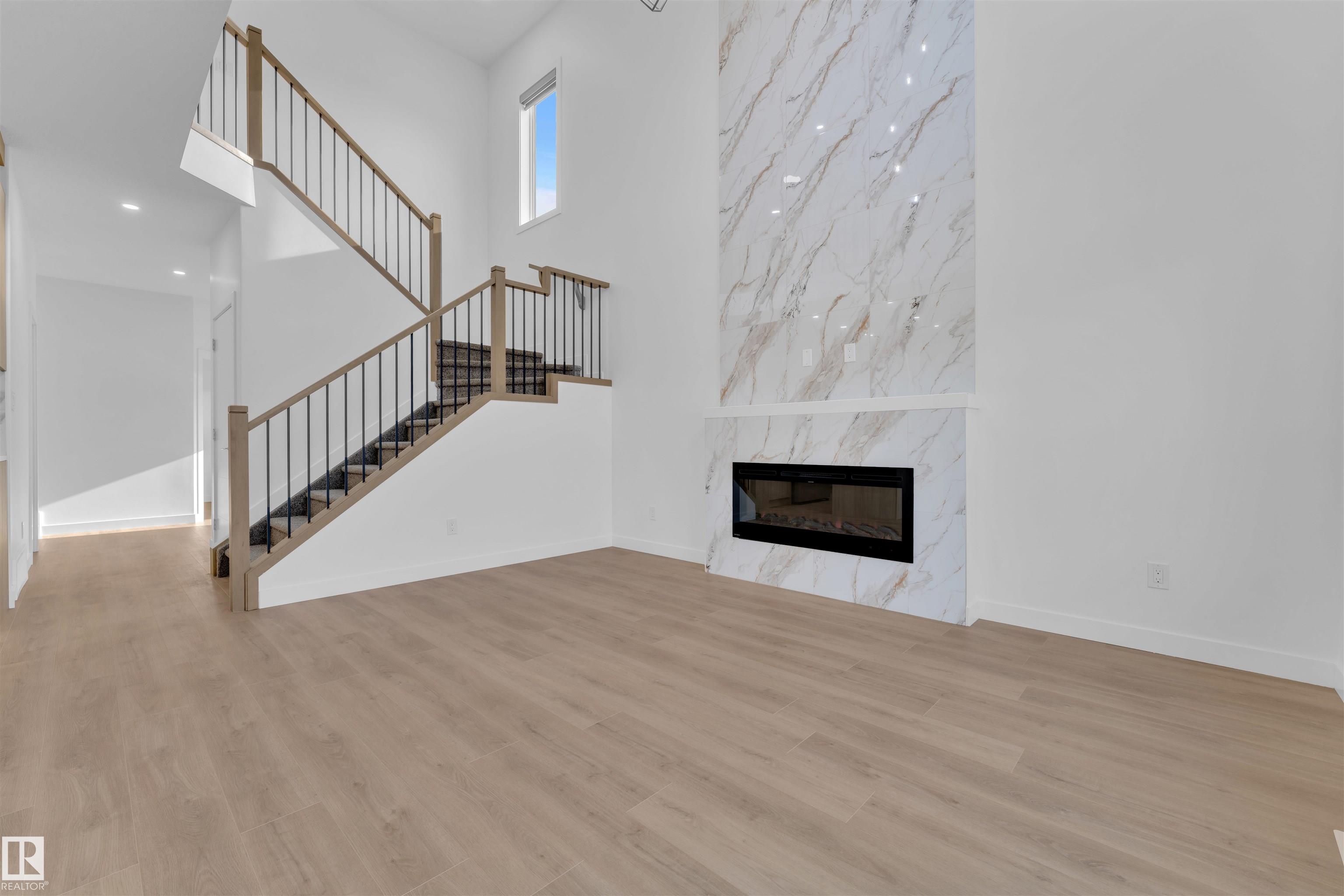 Photo 15 at 18 Norwyck Way, Fenwyck, Spruce Grove