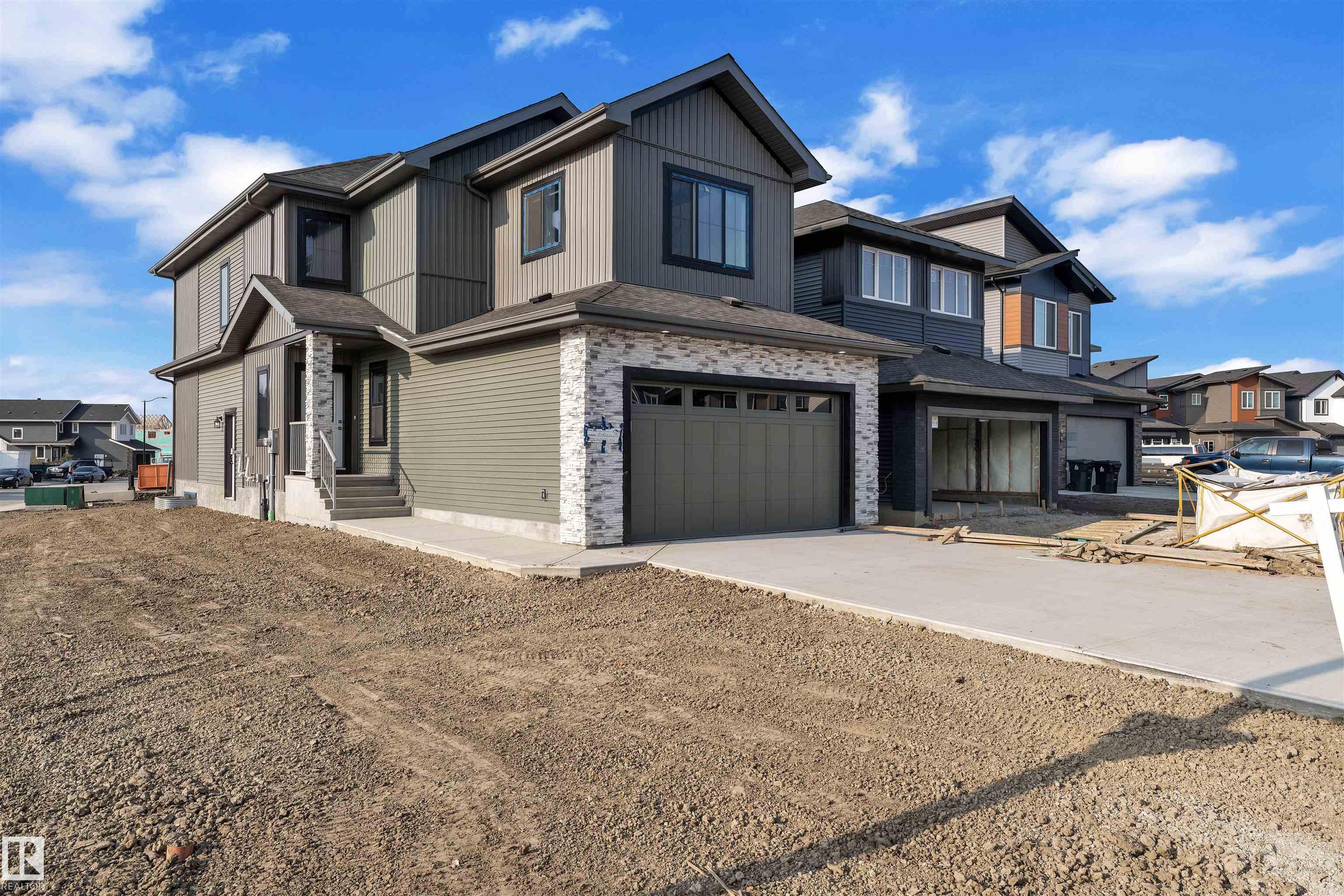 Photo 4 at 18 Norwyck Way, Fenwyck, Spruce Grove
