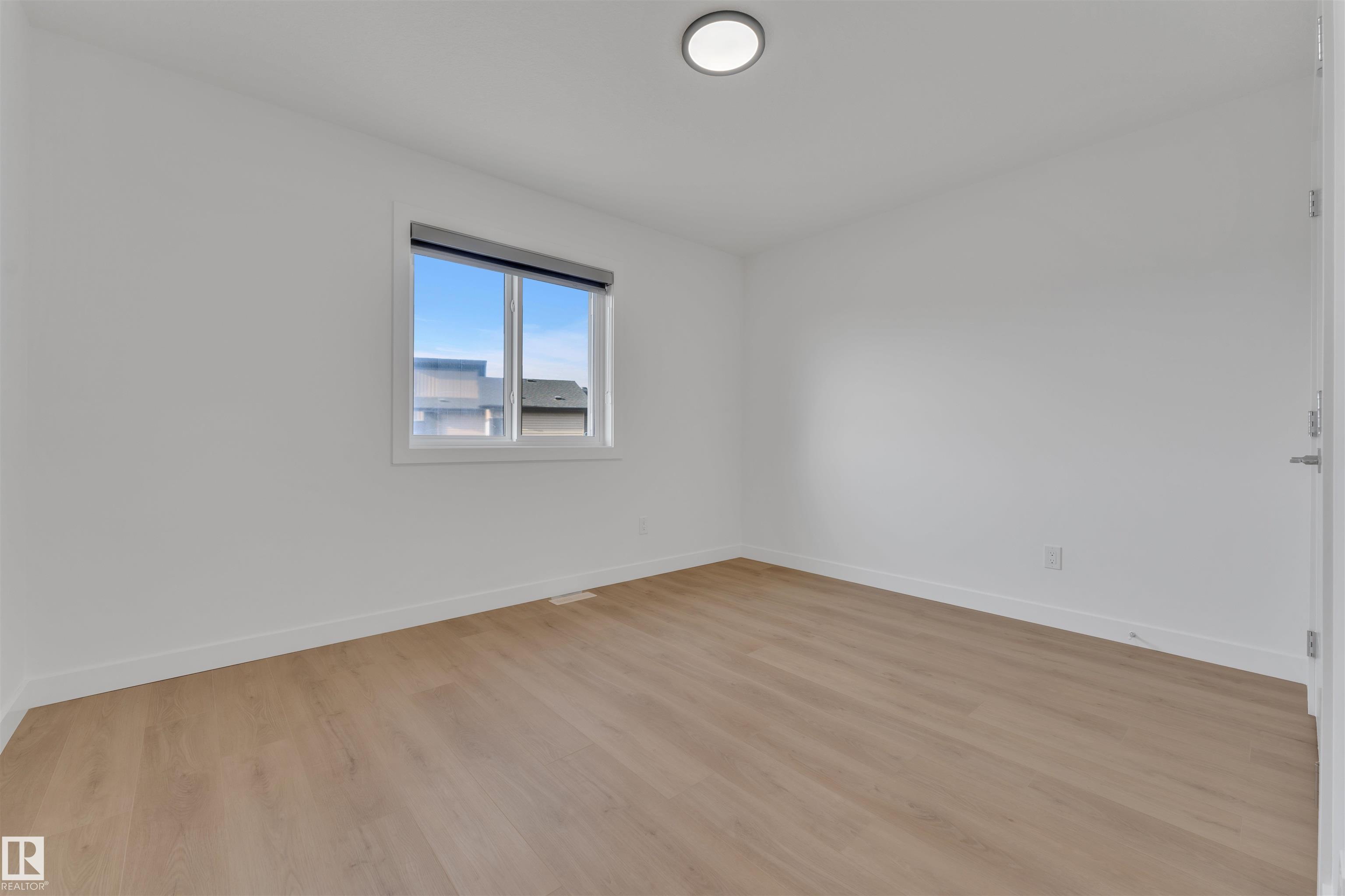 Photo 35 at 18 Norwyck Way, Fenwyck, Spruce Grove