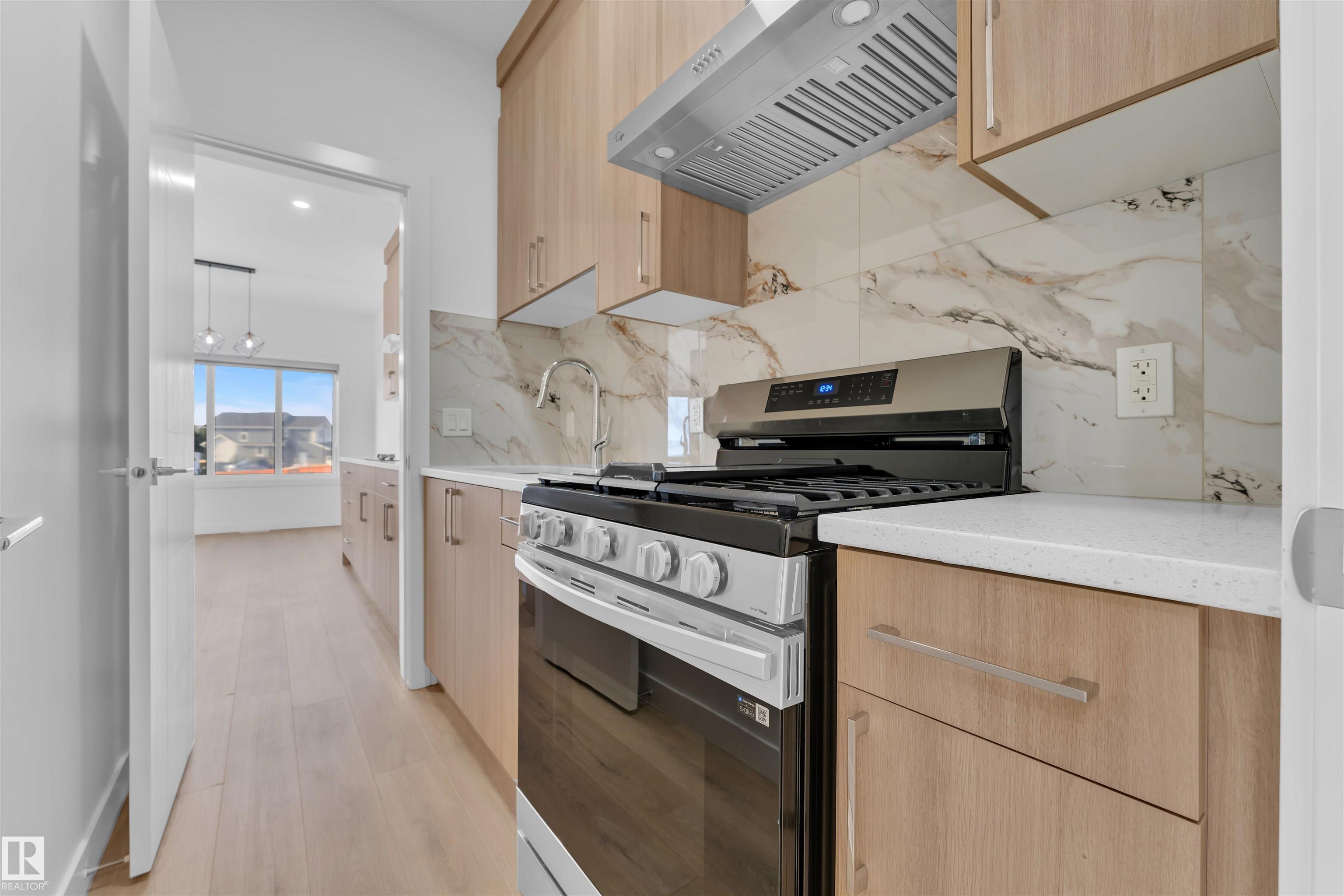 Photo 10 at 18 Norwyck Way, Fenwyck, Spruce Grove