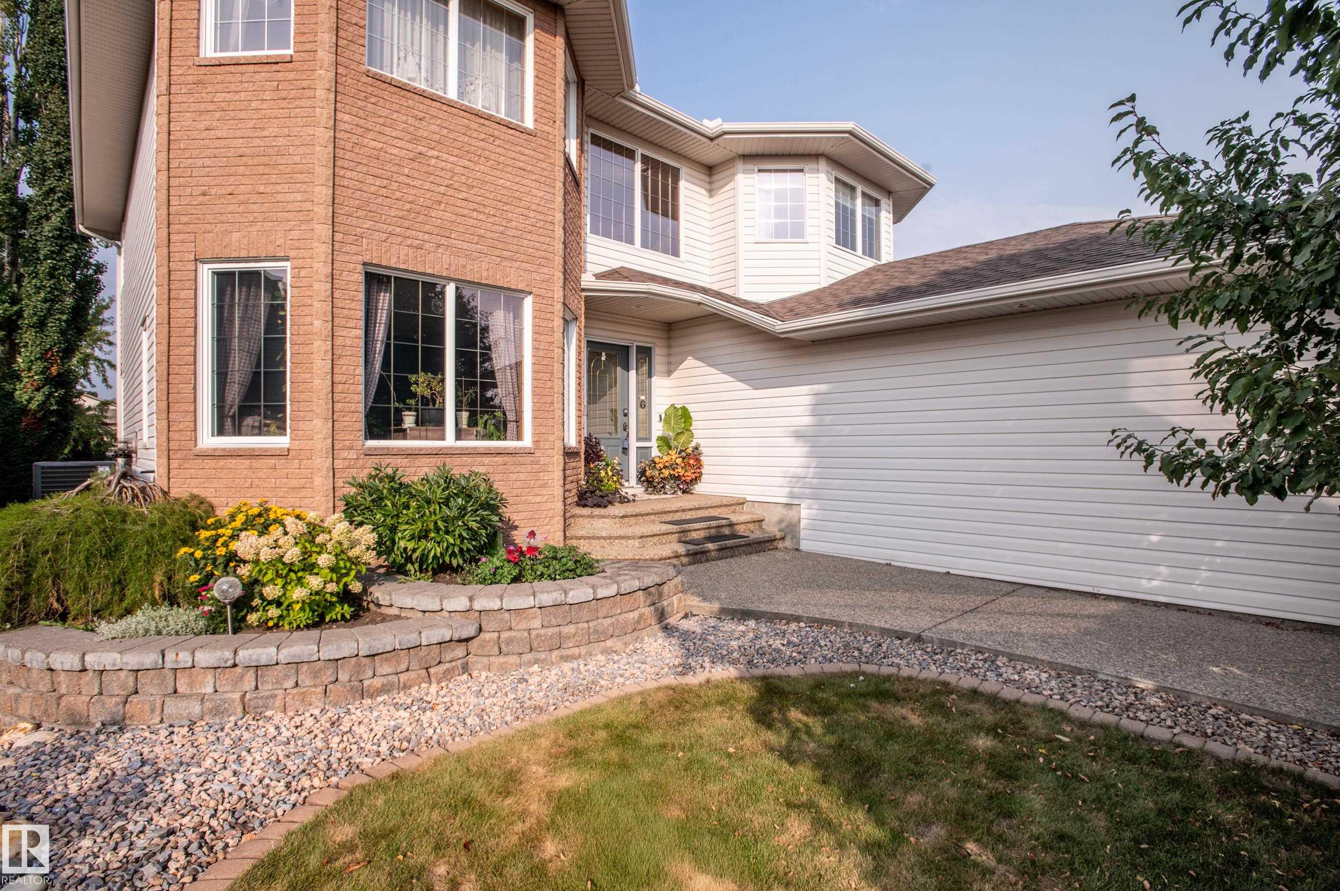Photo 4 at 4 Briarwood Way, Graybriar, Stony Plain