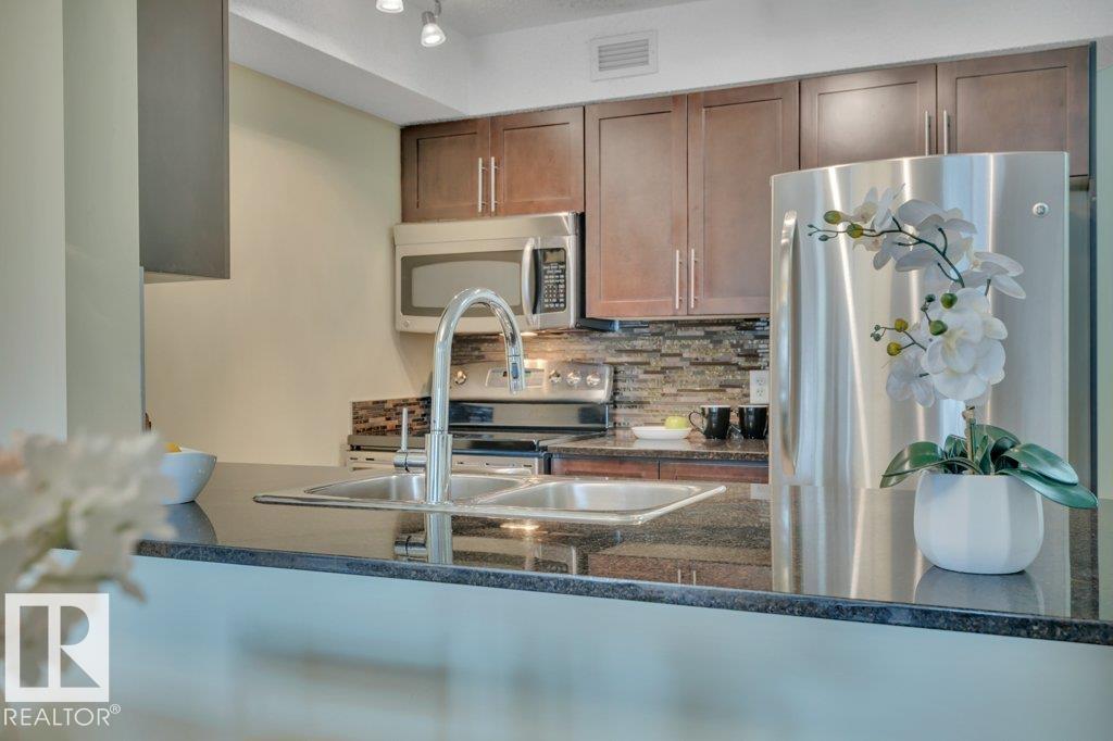 Photo 8 at 110 - 11808 22 Avenue SW, Rutherford, Edmonton