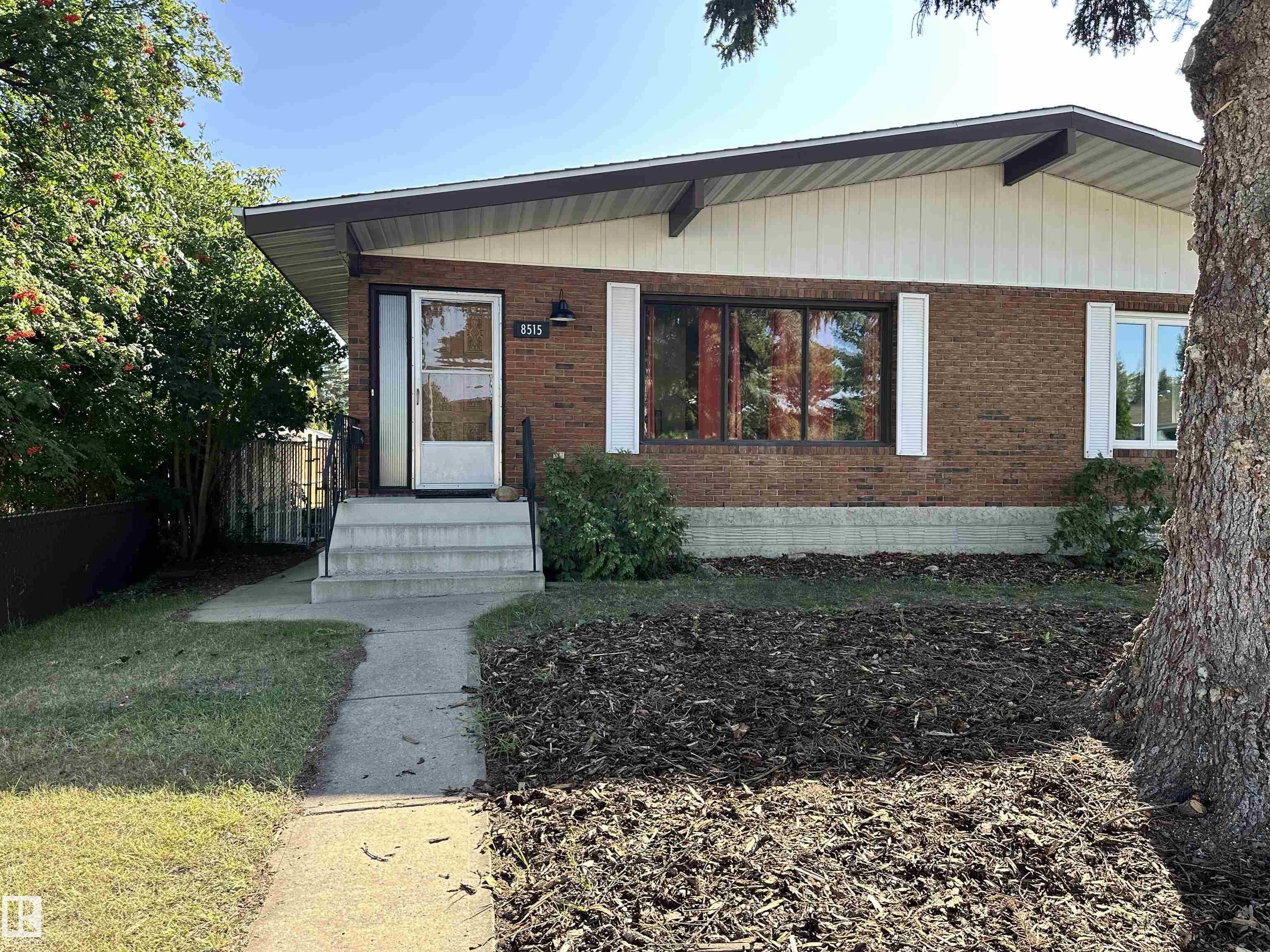 8515 86 Avenue NW, Bonnie Doon, Edmonton 