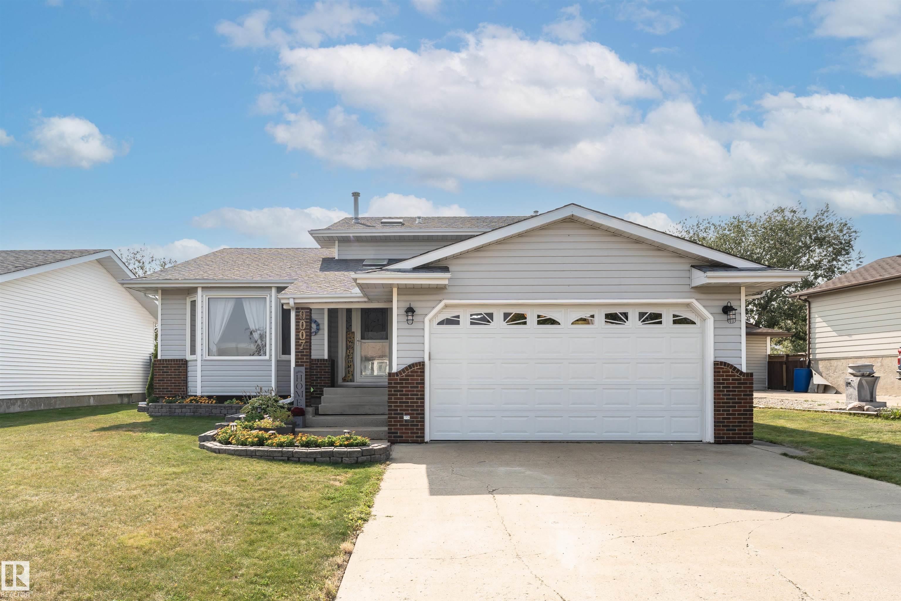 9007 102 Avenue, Sunshine Estates, Morinville 