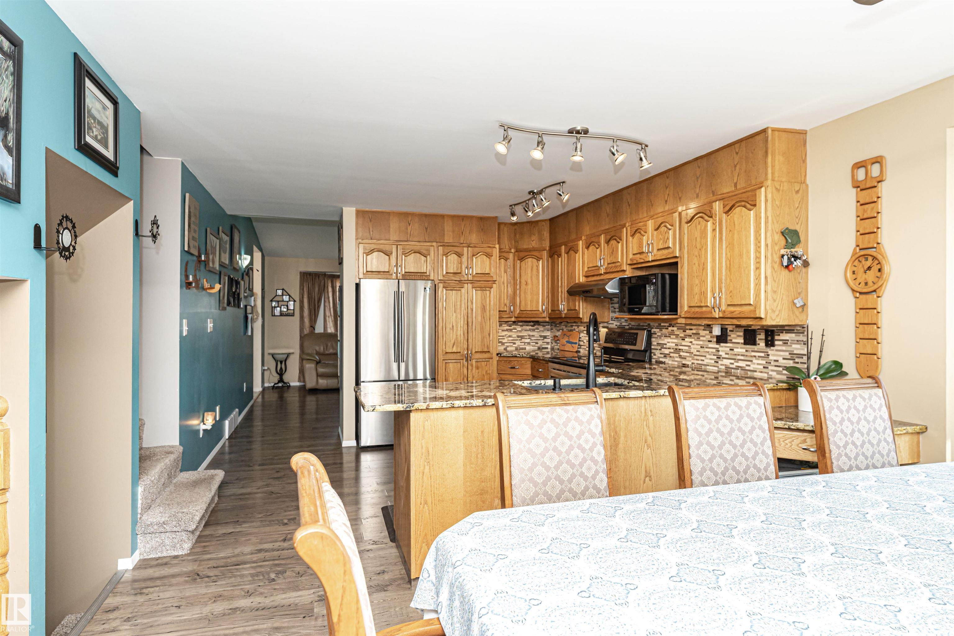 Photo 20 at 9007 102 Avenue, Sunshine Estates, Morinville