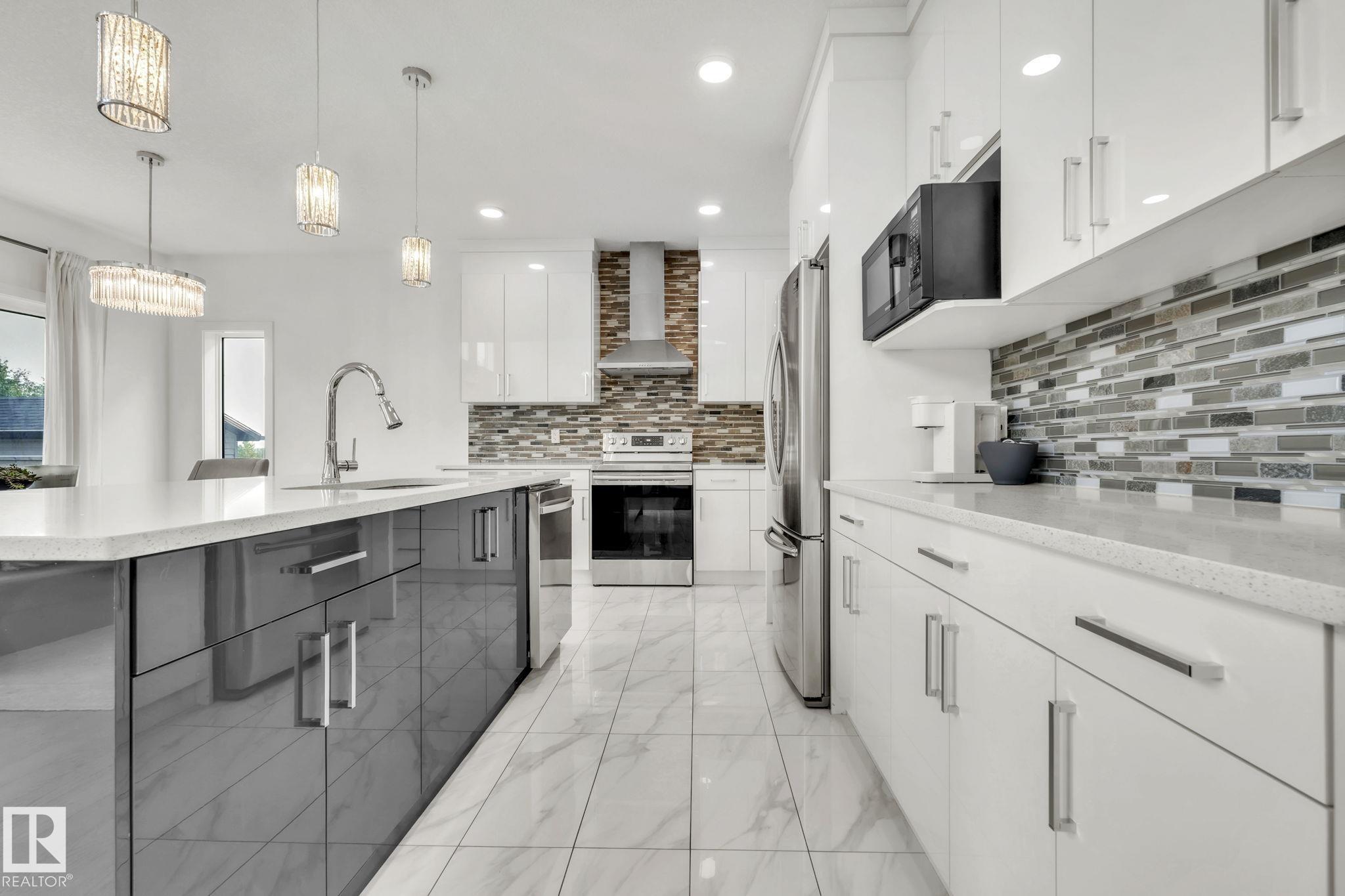 Photo 11 at 42 Ellice Bend, South Pointe, Fort Saskatchewan