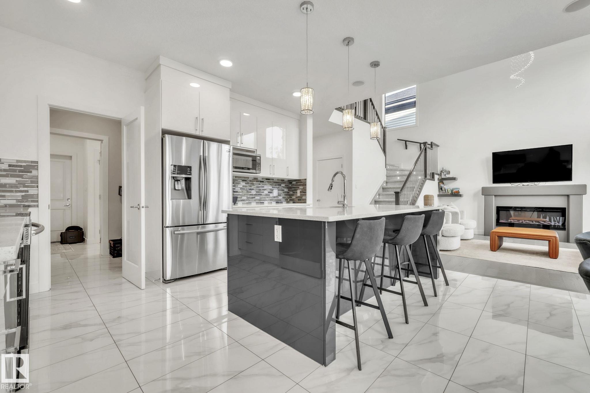 Photo 12 at 42 Ellice Bend, South Pointe, Fort Saskatchewan