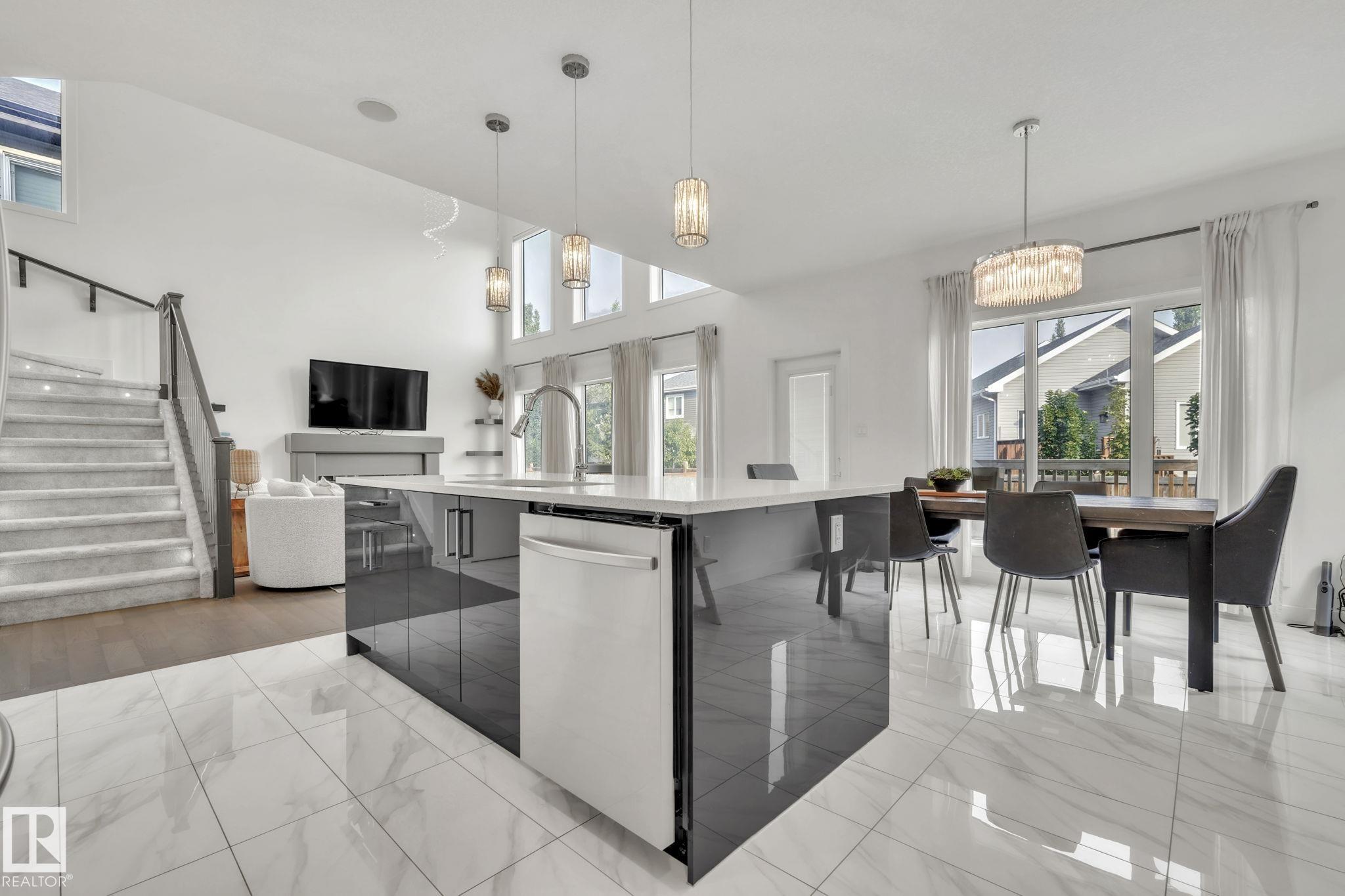 Photo 13 at 42 Ellice Bend, South Pointe, Fort Saskatchewan