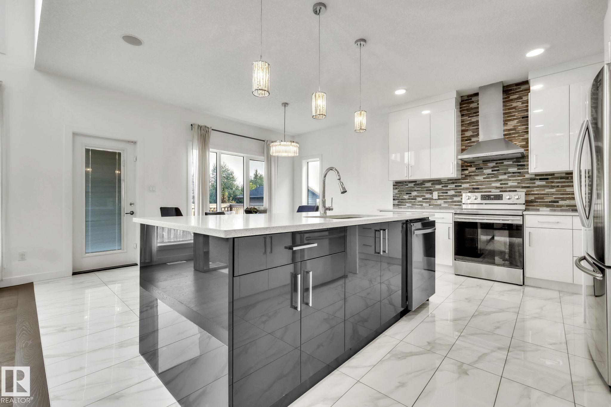 Photo 14 at 42 Ellice Bend, South Pointe, Fort Saskatchewan