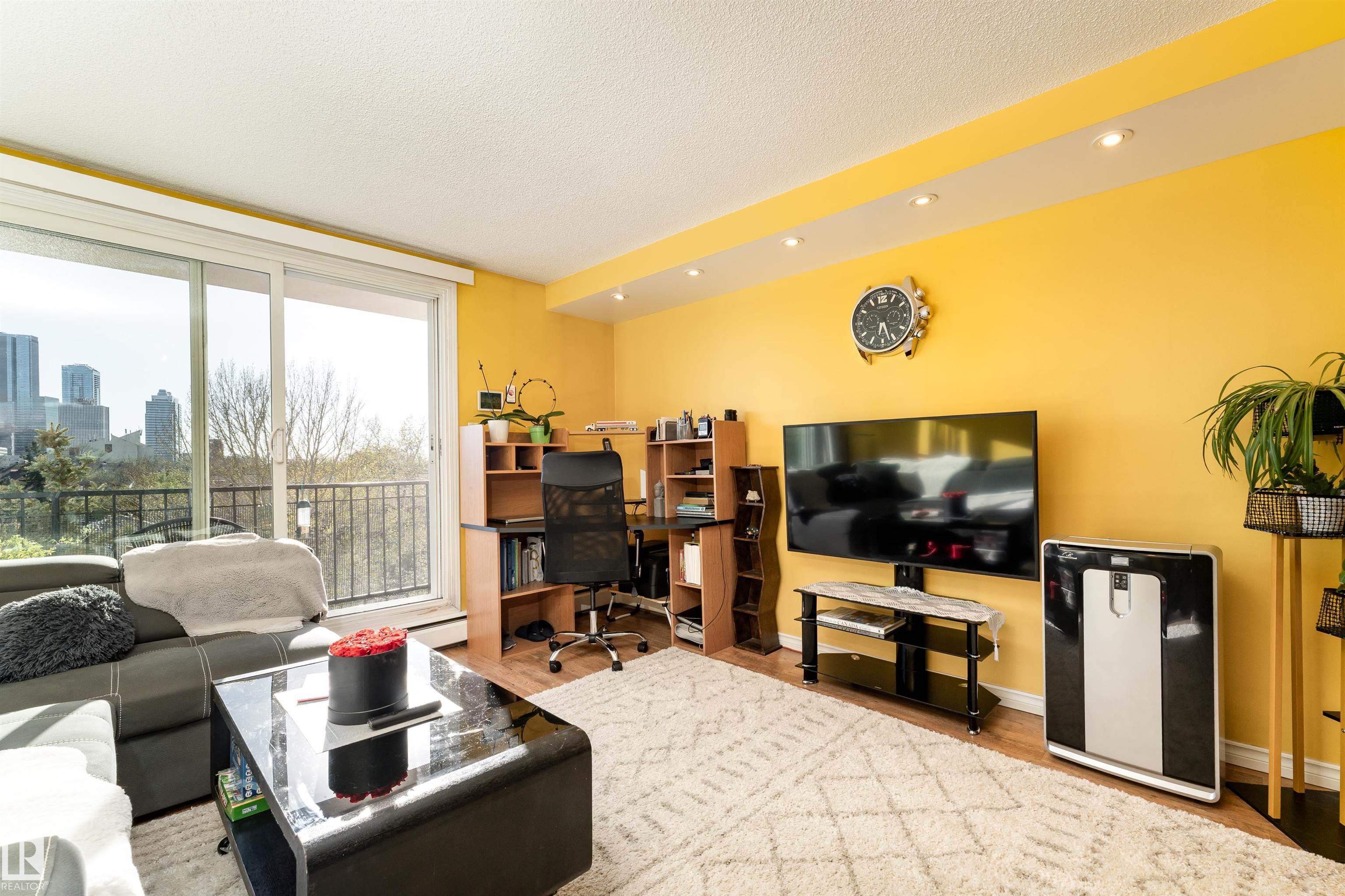 9028 Jasper Avenue NW, Boyle Street, Edmonton 