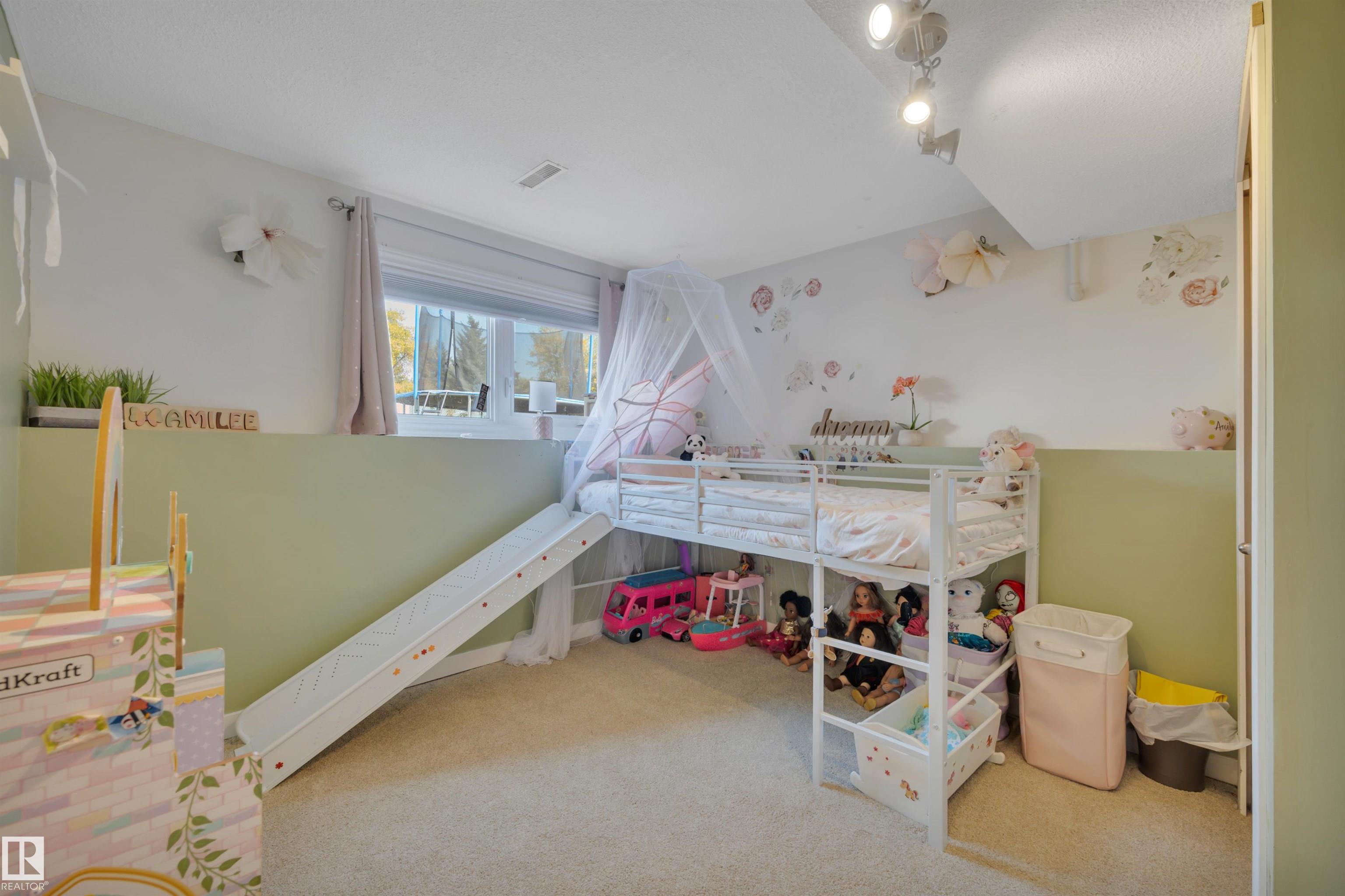 Photo 34 at 4204 42 Avenue, South Park, Leduc