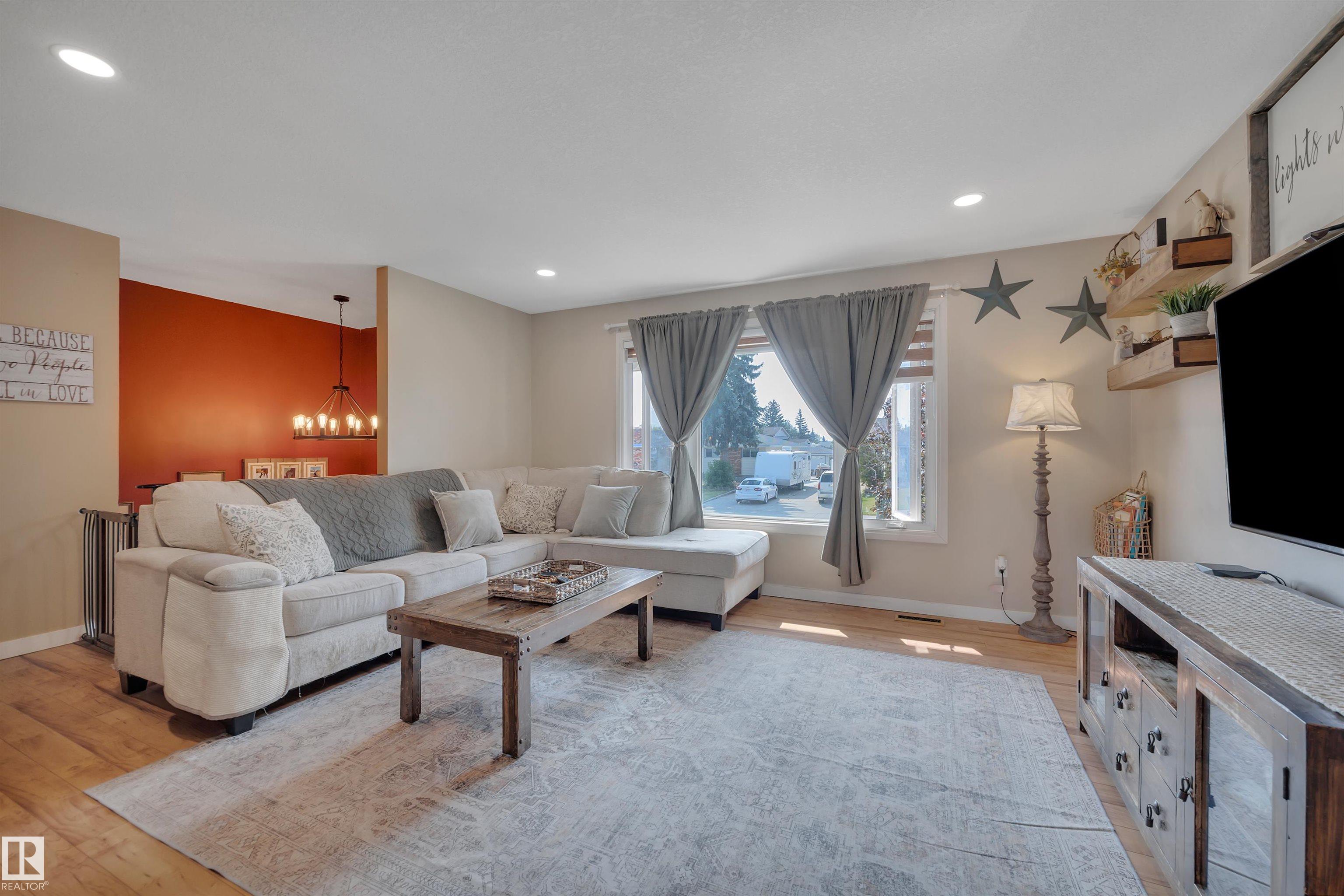 Photo 10 at 4204 42 Avenue, South Park, Leduc
