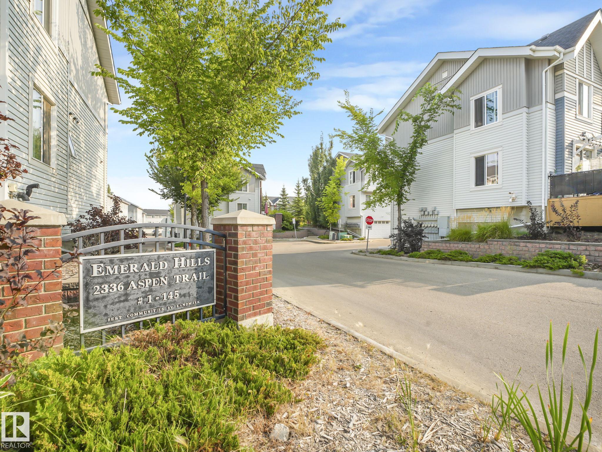 Photo 2 at 37 - 2336 Aspen Trail, Emerald Hills, Sherwood Park