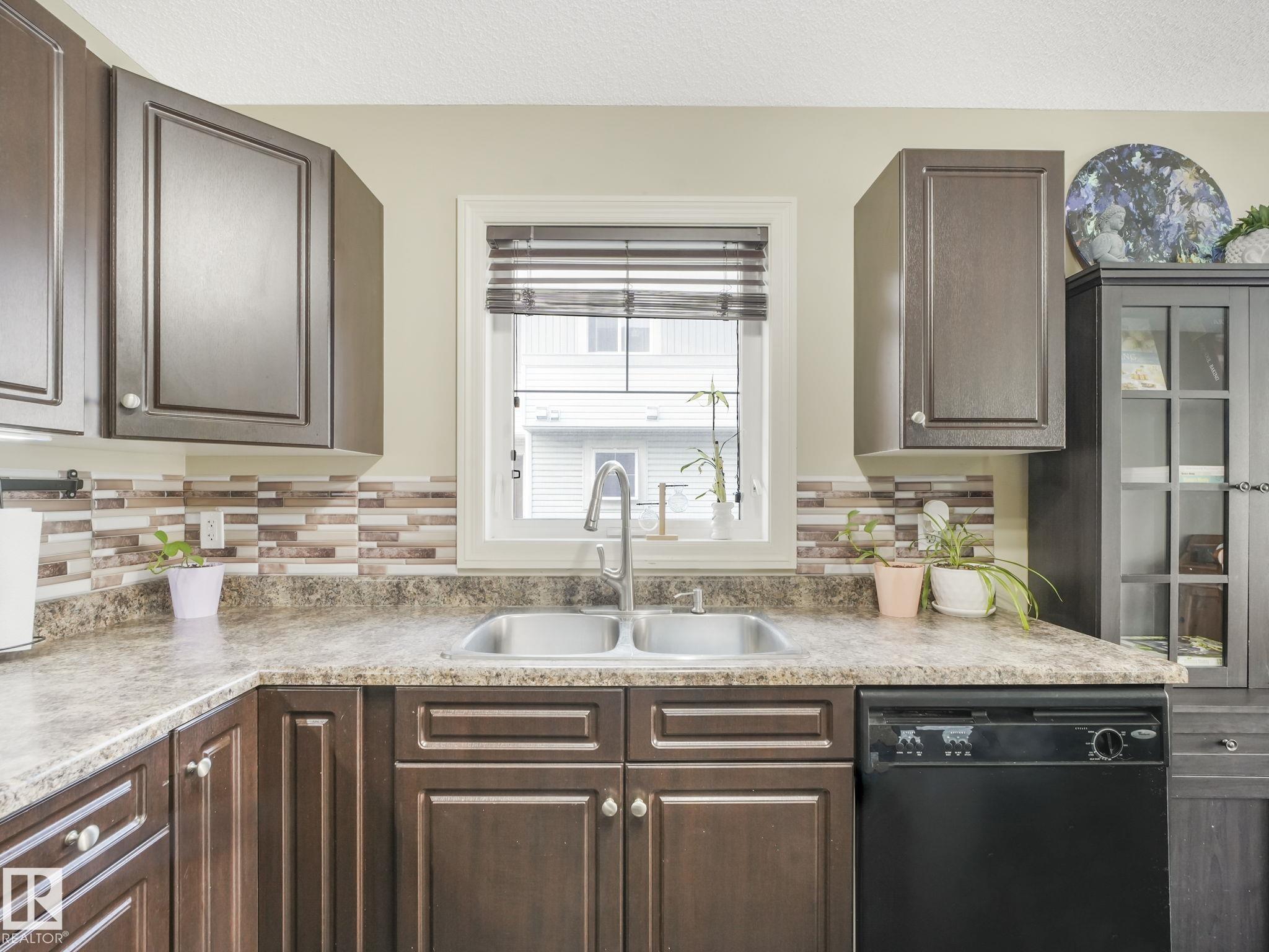 Photo 15 at 37 - 2336 Aspen Trail, Emerald Hills, Sherwood Park