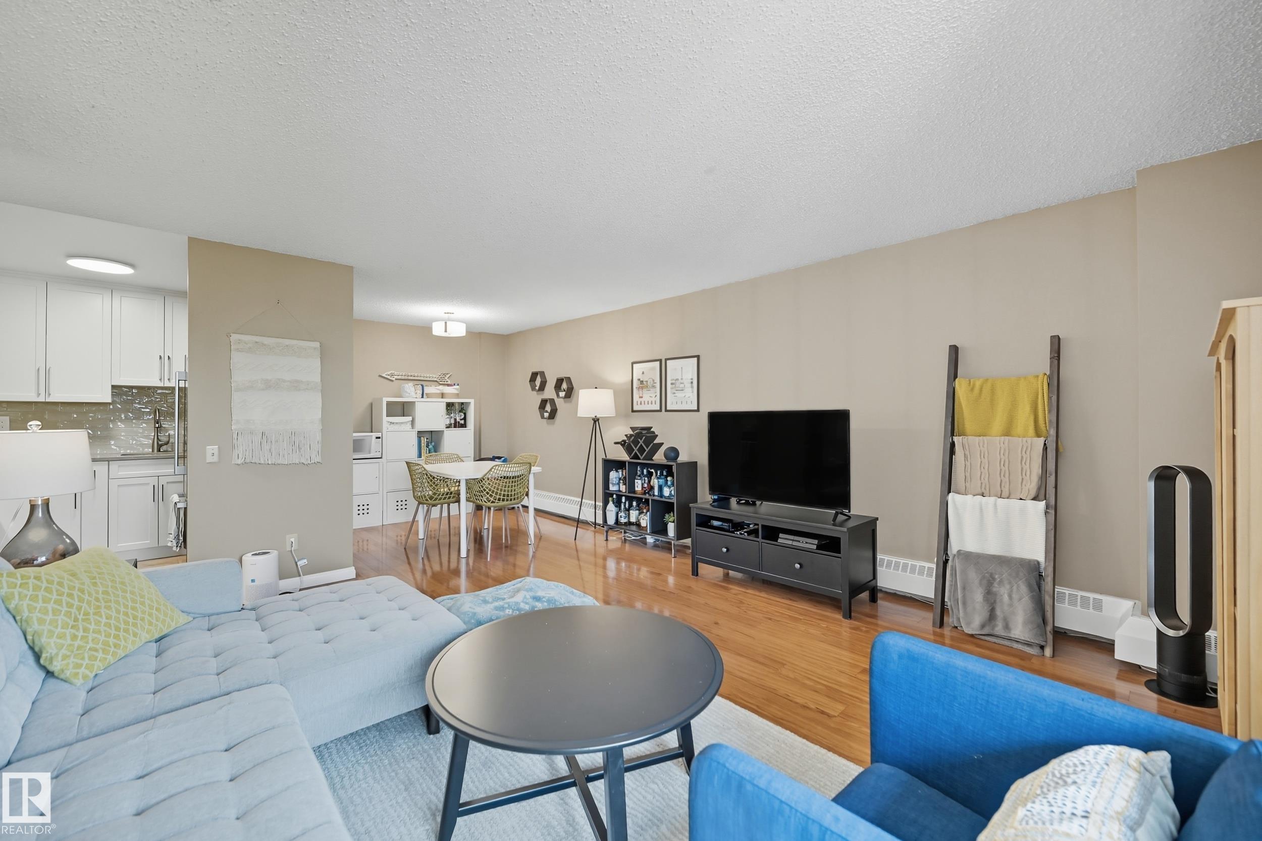 Photo 7 at 1008 - 10125 109 Street NW, Downtown, Edmonton