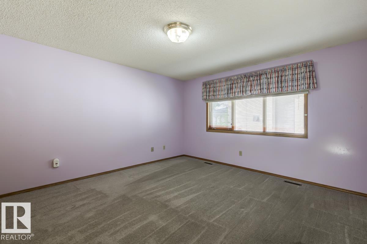 Photo 30 at 69 Nottingham Estates, Nottingham, Sherwood Park