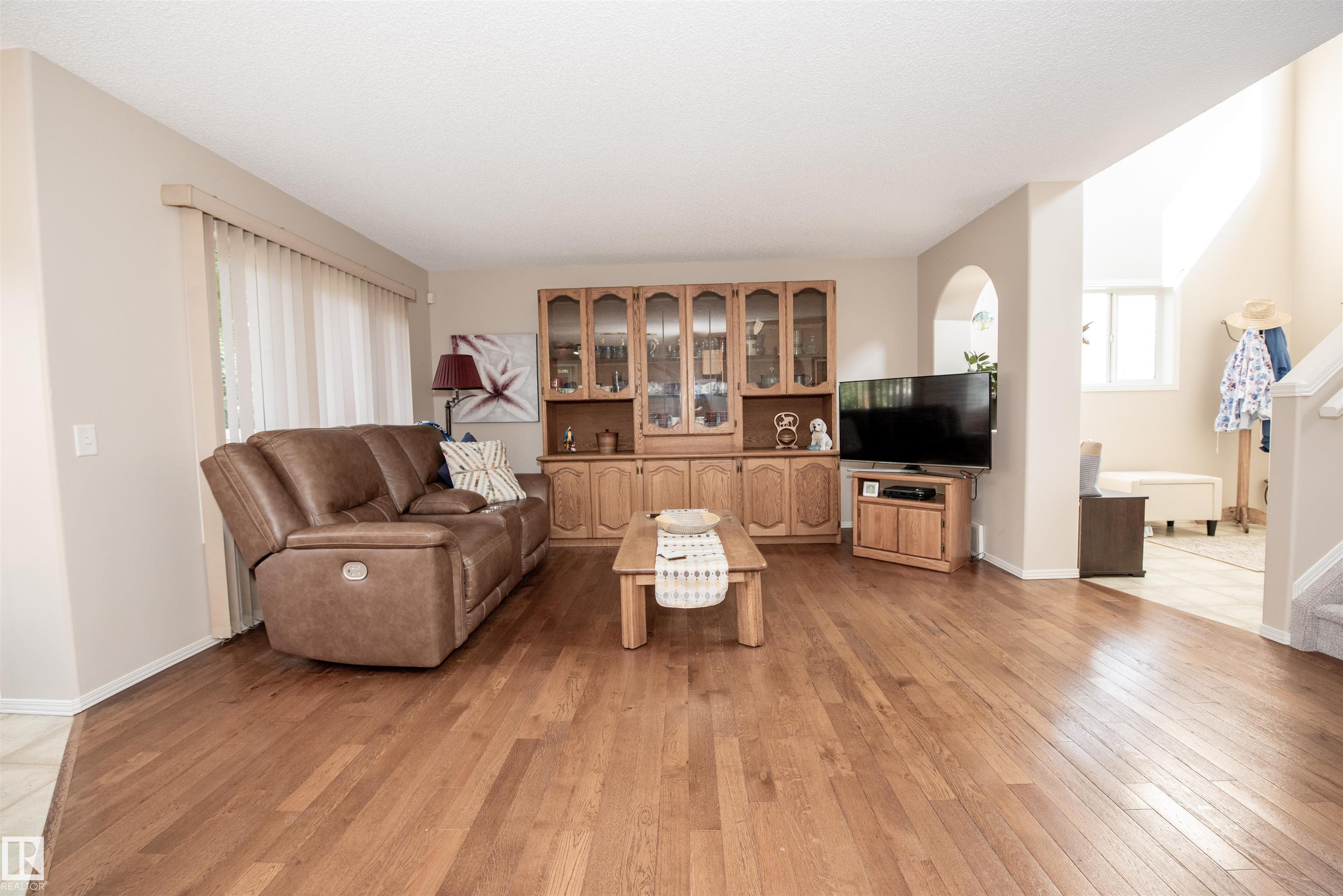 Photo 12 at 33 Eastcott Drive, Erin Ridge, St. Albert