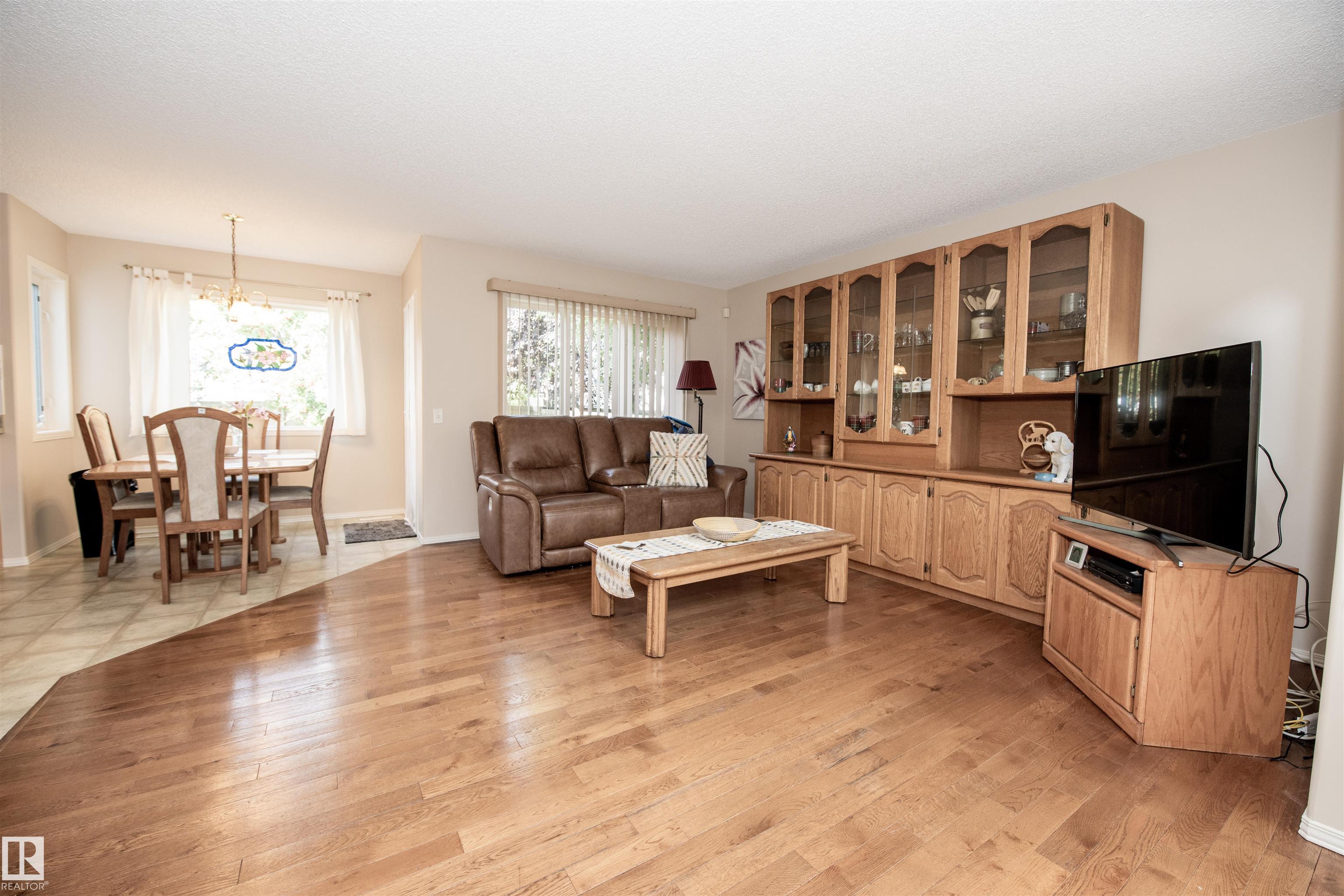 Photo 13 at 33 Eastcott Drive, Erin Ridge, St. Albert