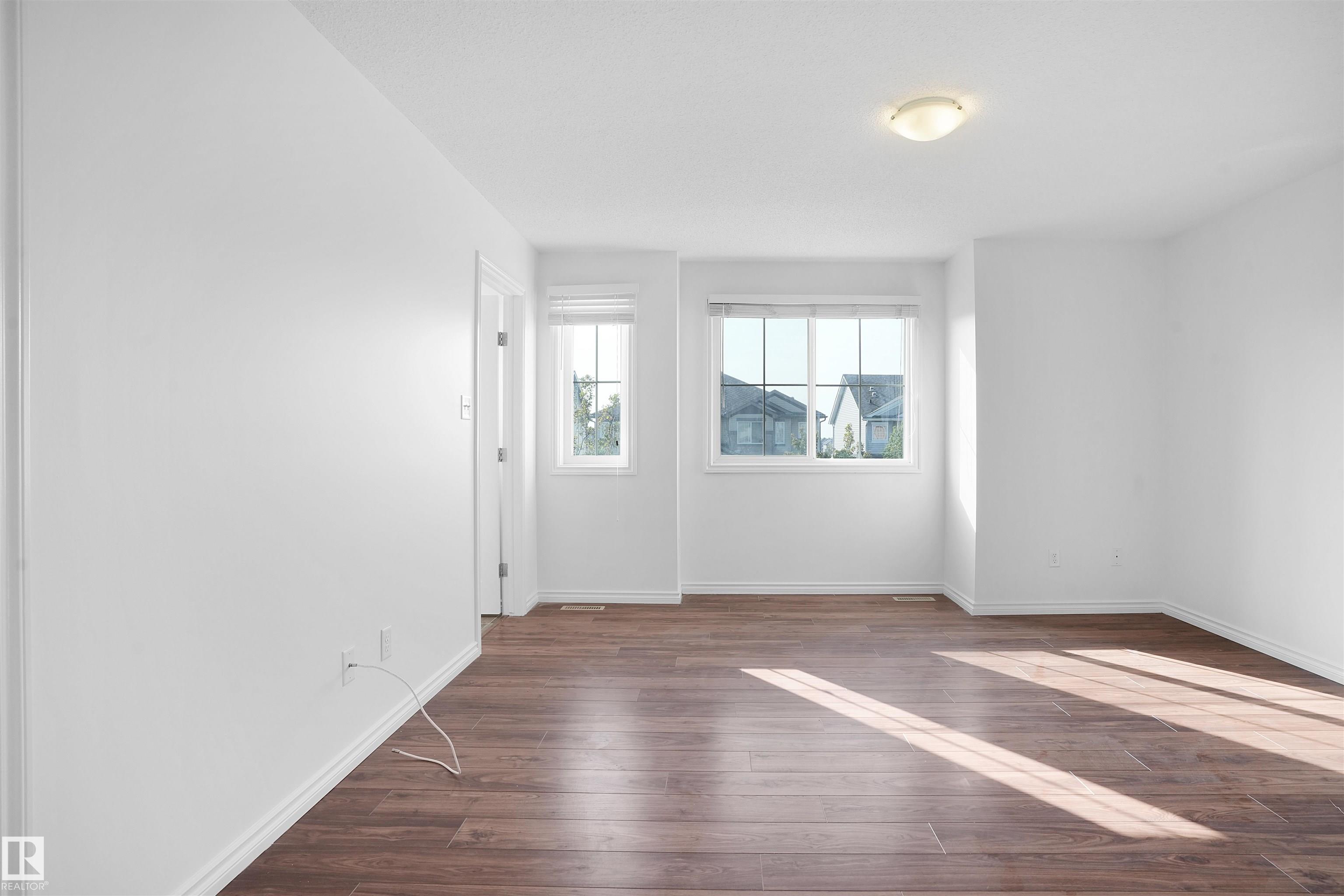 Photo 14 at 1813 28 Street NW, Laurel, Edmonton