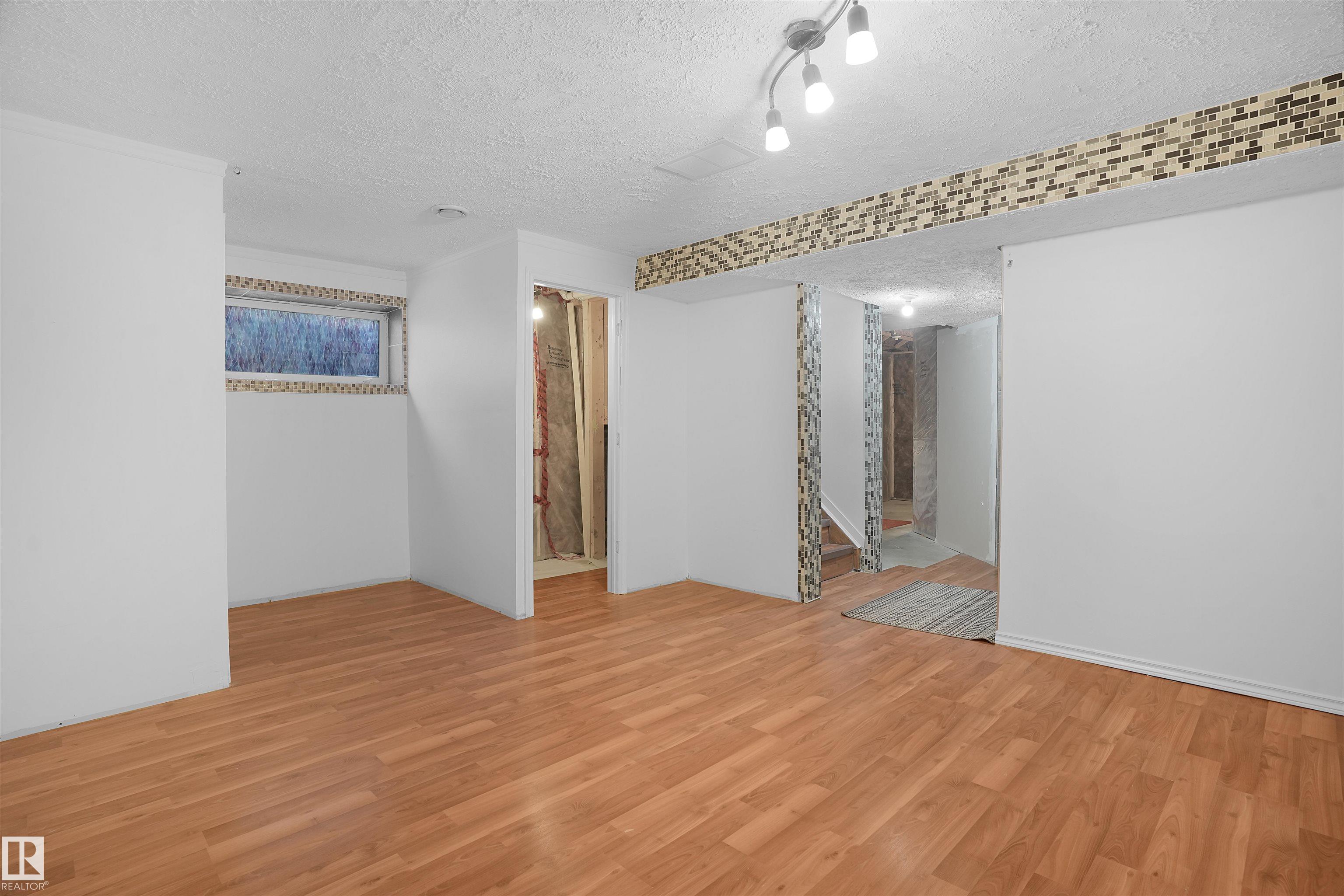 Photo 19 at 1813 28 Street NW, Laurel, Edmonton