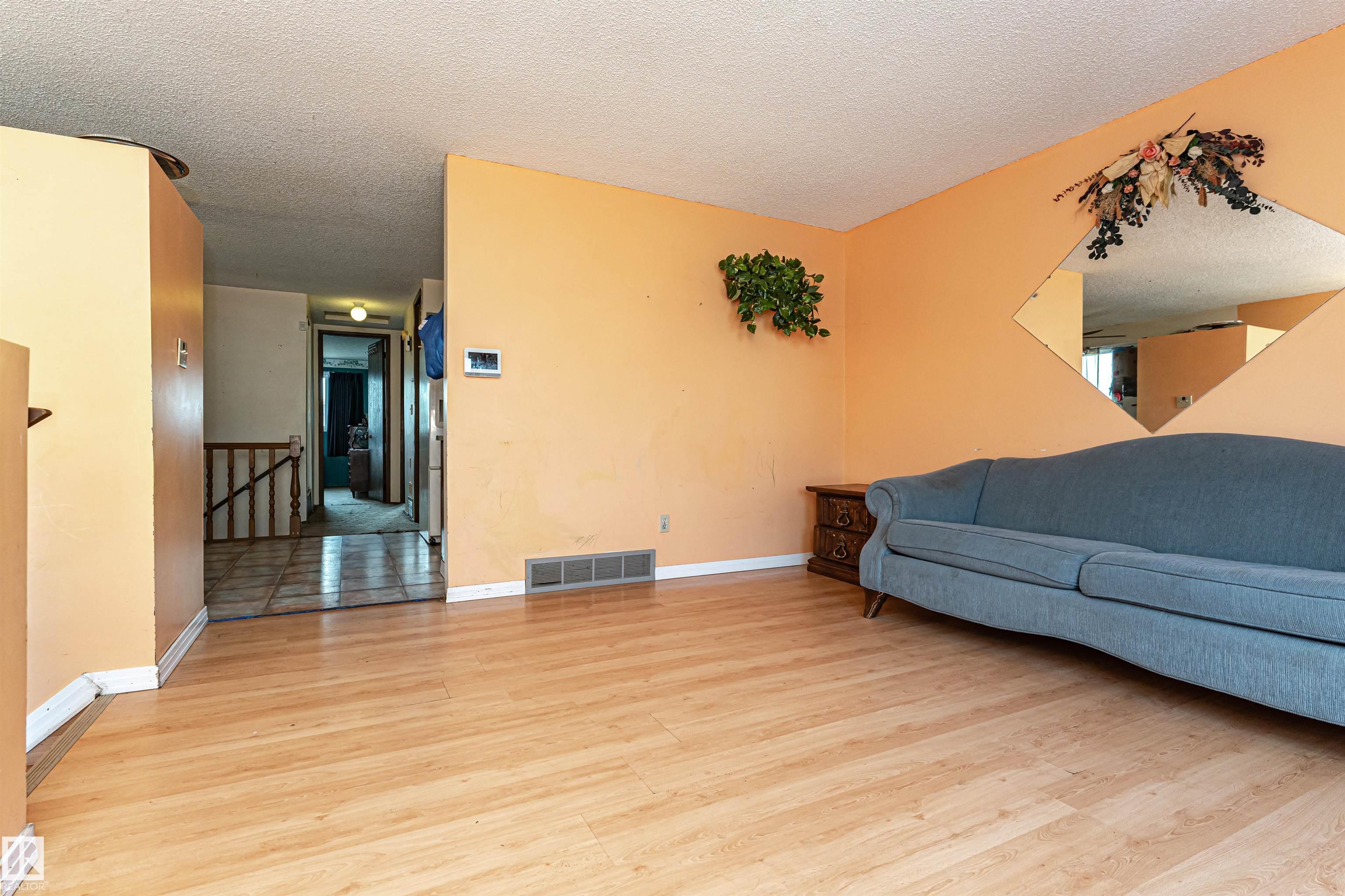 Photo 11 at 10603 98 Avenue, Morinville