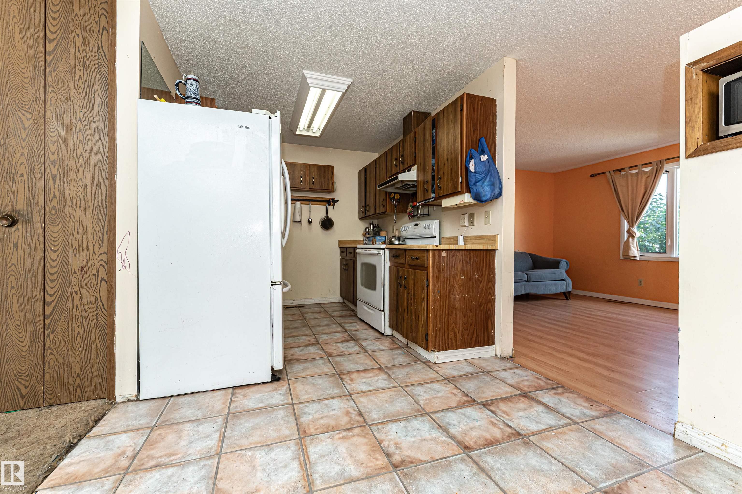 Photo 15 at 10603 98 Avenue, Morinville