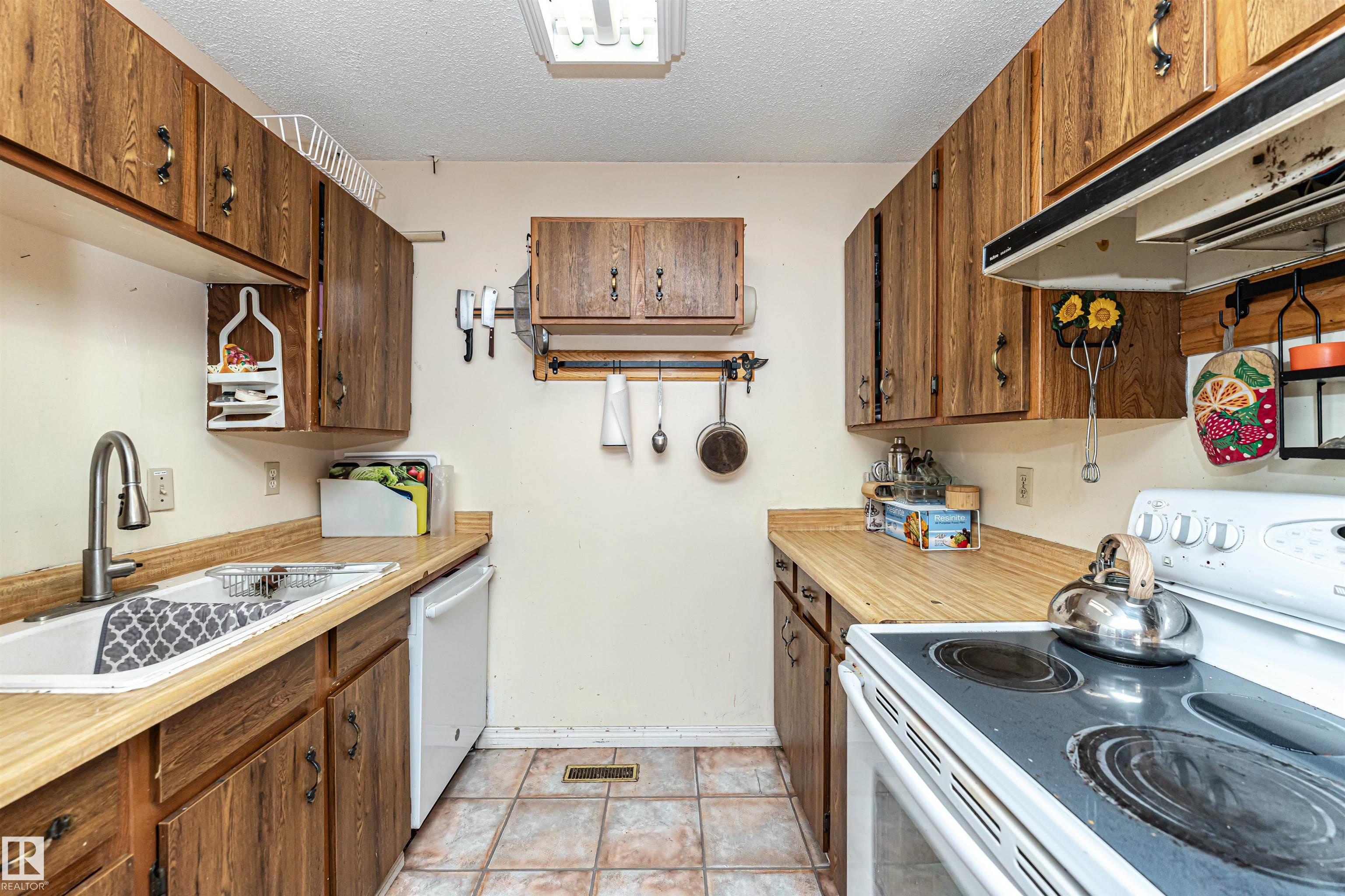 Photo 17 at 10603 98 Avenue, Morinville