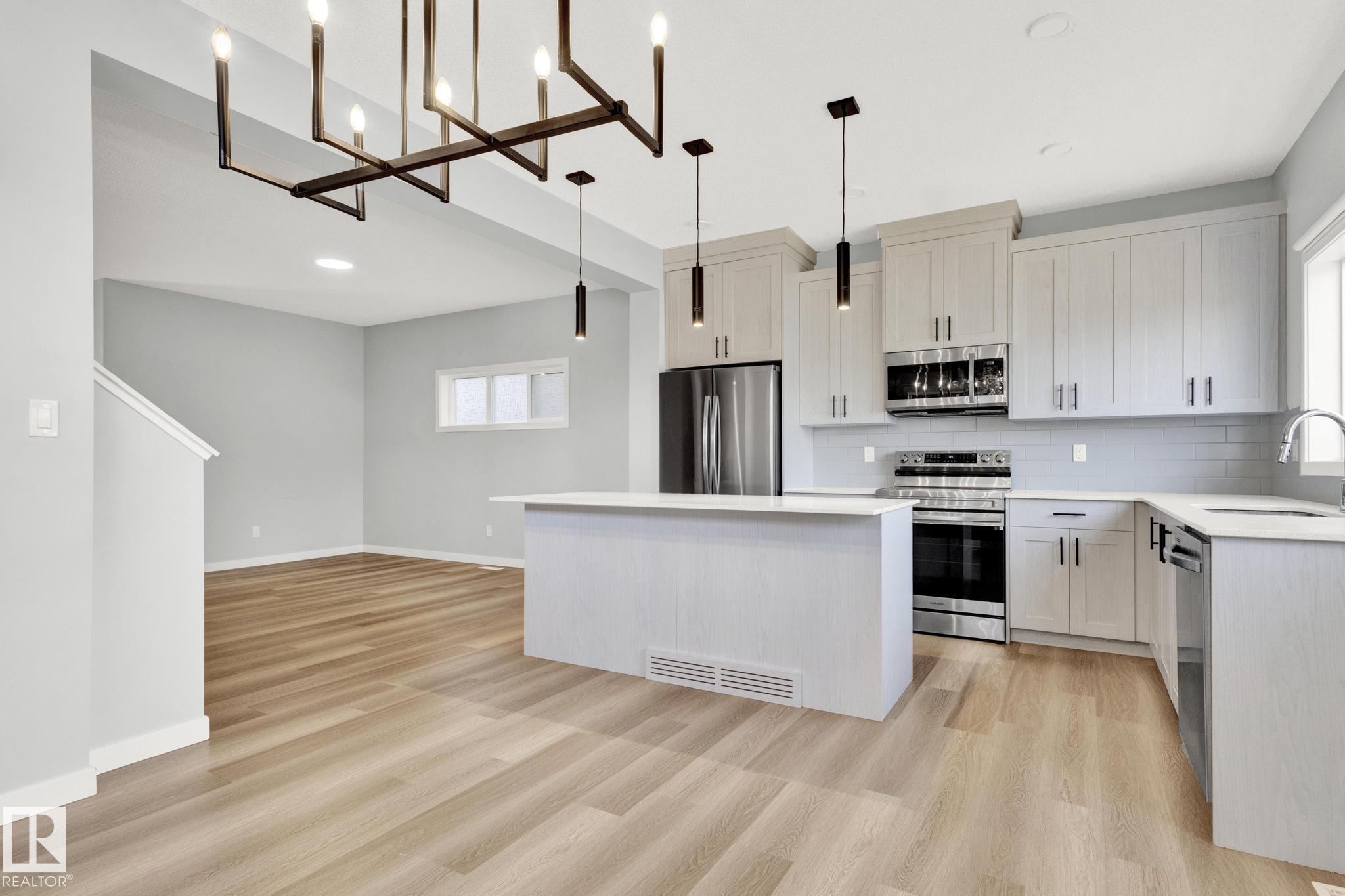 Photo 16 at 1627 Plum Circle SW, The Orchards At Ellerslie, Edmonton