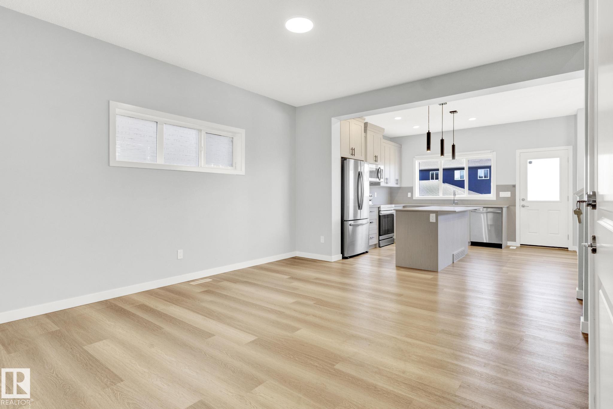 Photo 7 at 1627 Plum Circle SW, The Orchards At Ellerslie, Edmonton