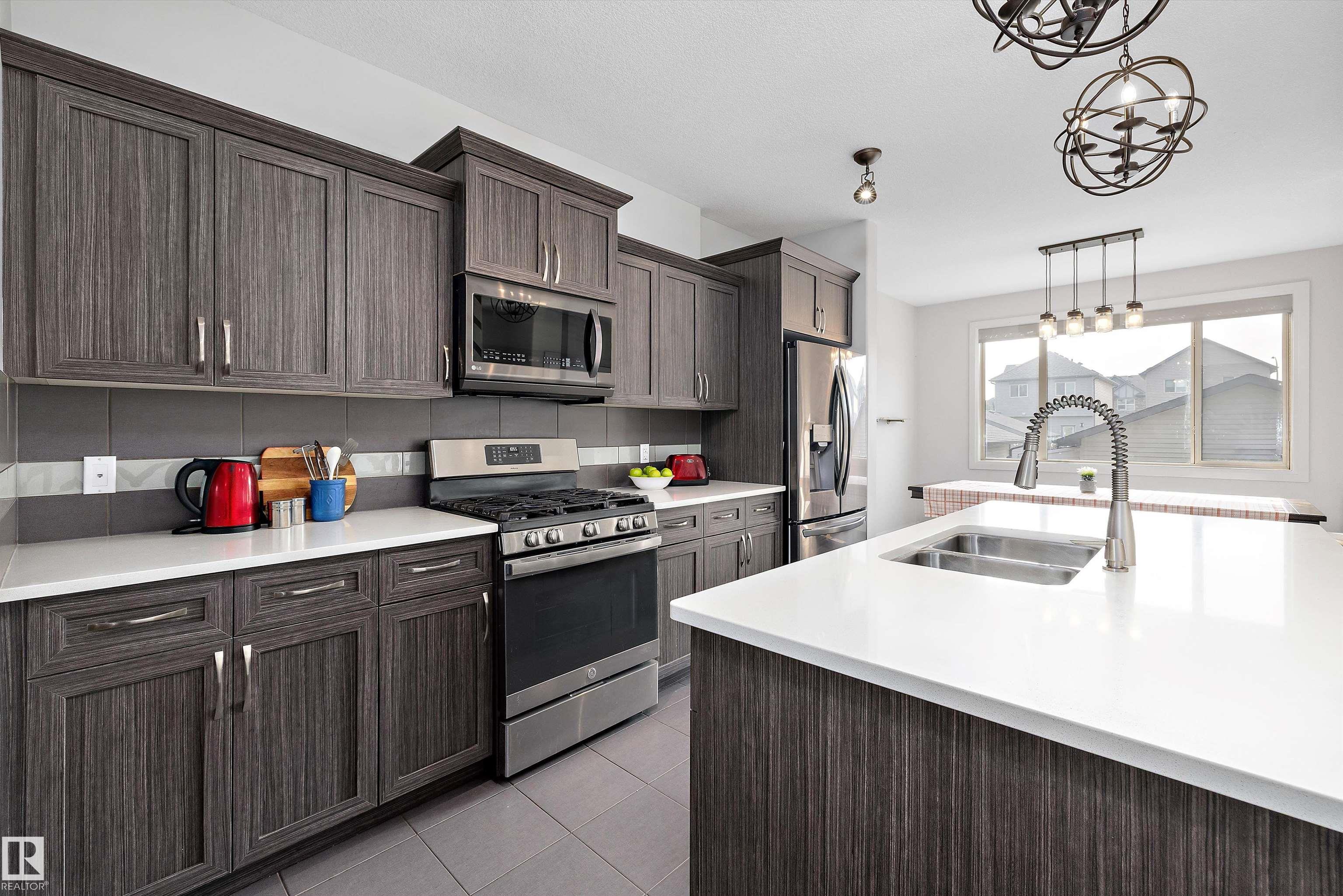 Photo 11 at 84 Greenbury Boulevard, Greenbury, Spruce Grove