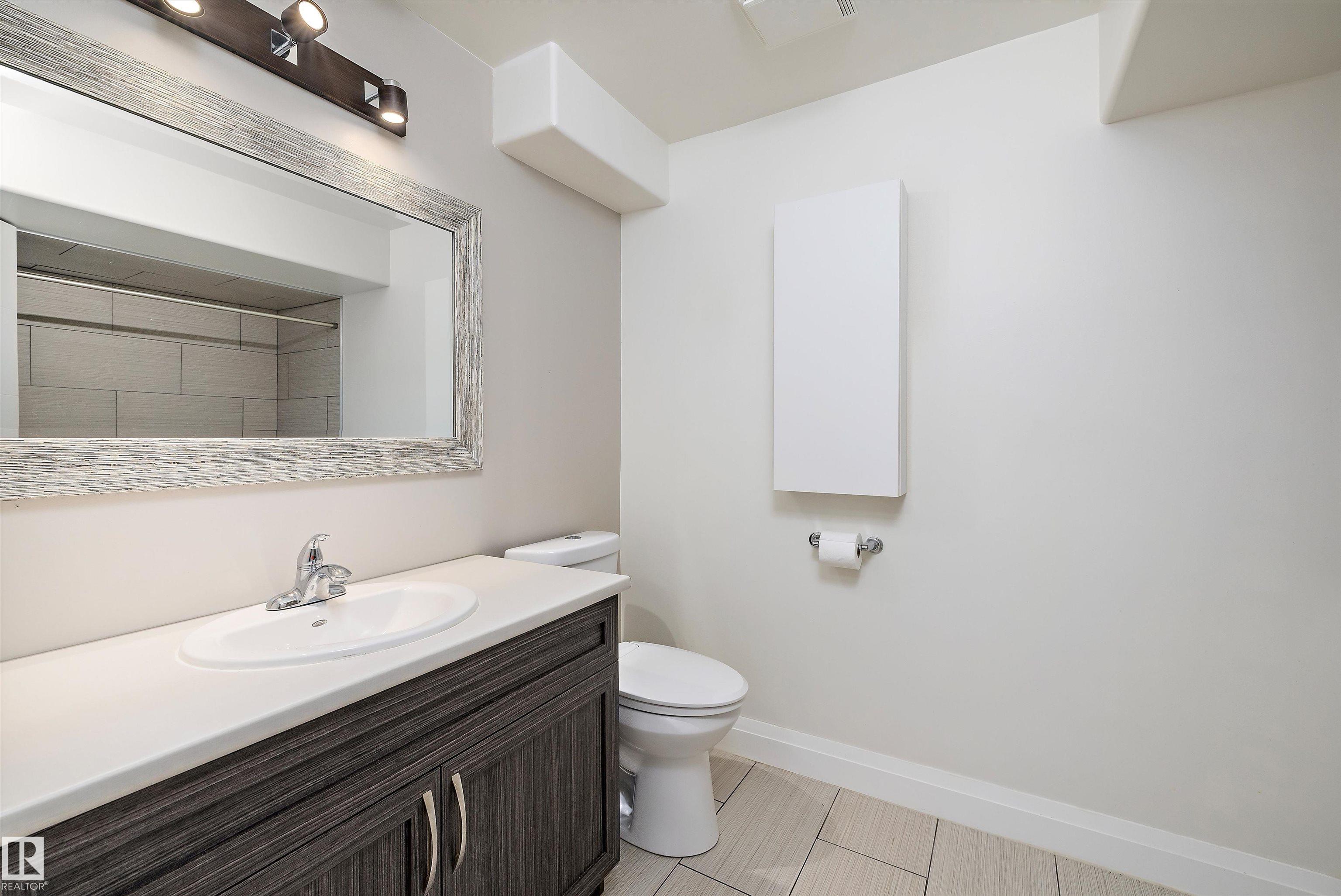 Photo 38 at 84 Greenbury Boulevard, Greenbury, Spruce Grove